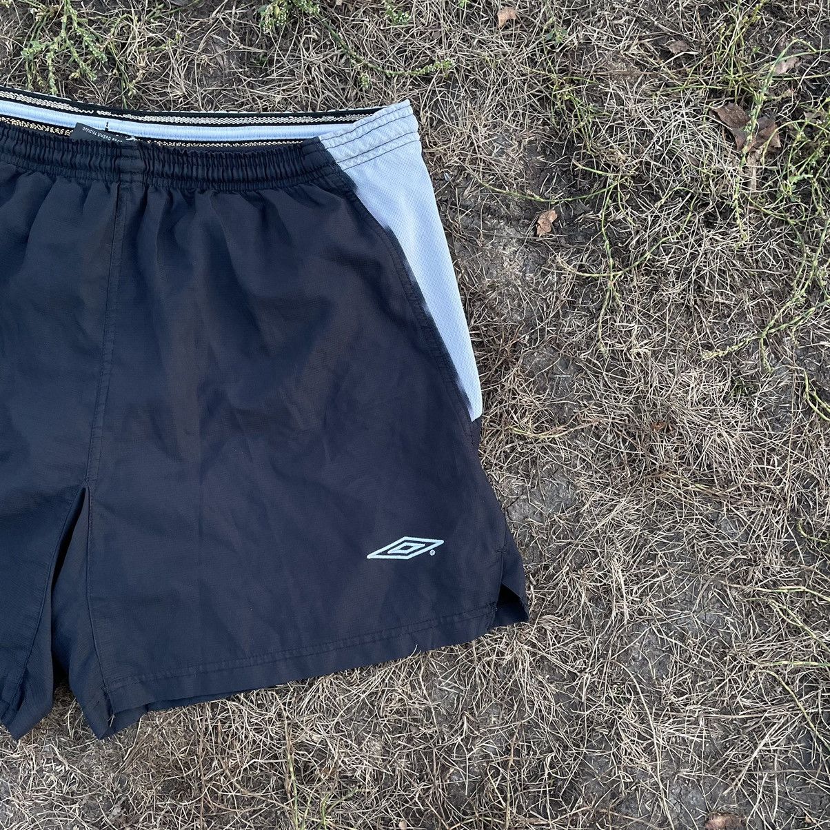 Vintage Vintage 90s Umbro Logo Shorts Y2K Skate Drill Washed Slim 36 Size US 36 / EU 52 - 3 Thumbnail