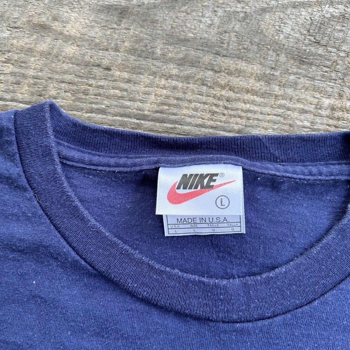Nike Vintage 90s Nike Soccer International Tradition T Shirt Size US L / EU 52-54 / 3 - 3 Thumbnail