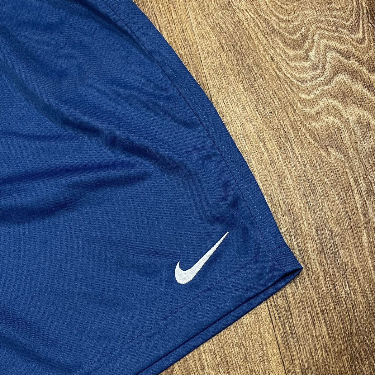 Vintage Vintage Nike Swoosh Shorts Y2K Streetwear Skate Blue Boxy 34 Size US 34 / EU 50 - 4 Thumbnail