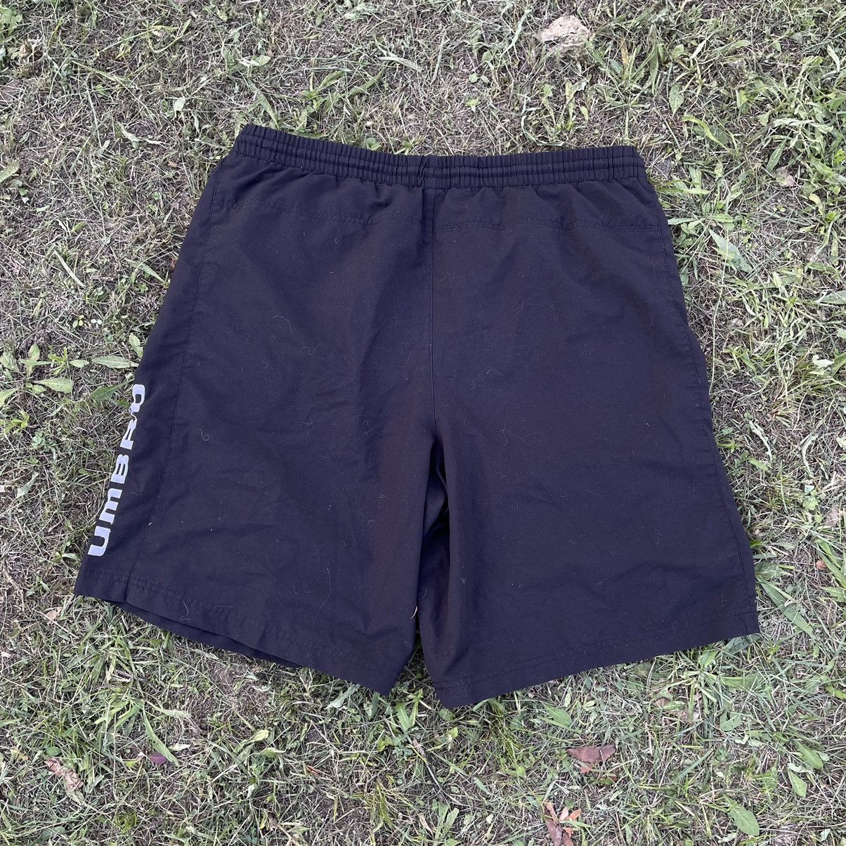 Vintage Vintage 90s Umbro Logo Shorts Streetwear Skate Baggy Boxy 36 Size US 36 / EU 52 - 6 Thumbnail