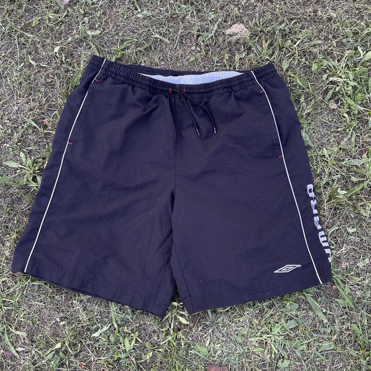 Vintage Vintage 90s Umbro Logo Shorts Streetwear Skate Baggy Boxy 36 Size US 36 / EU 52 - 1 Thumbnail