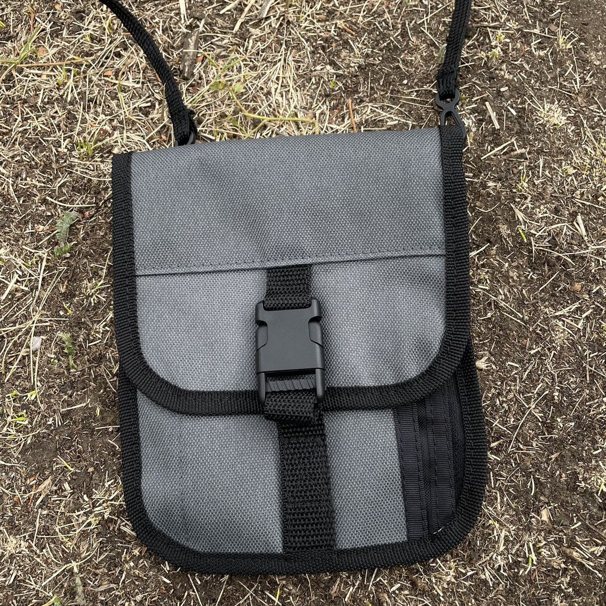 Vintage Vintage Y2K Japanese Nylon Crossbody Bag Black Streetwear OS Size ONE SIZE - 2 Thumbnail