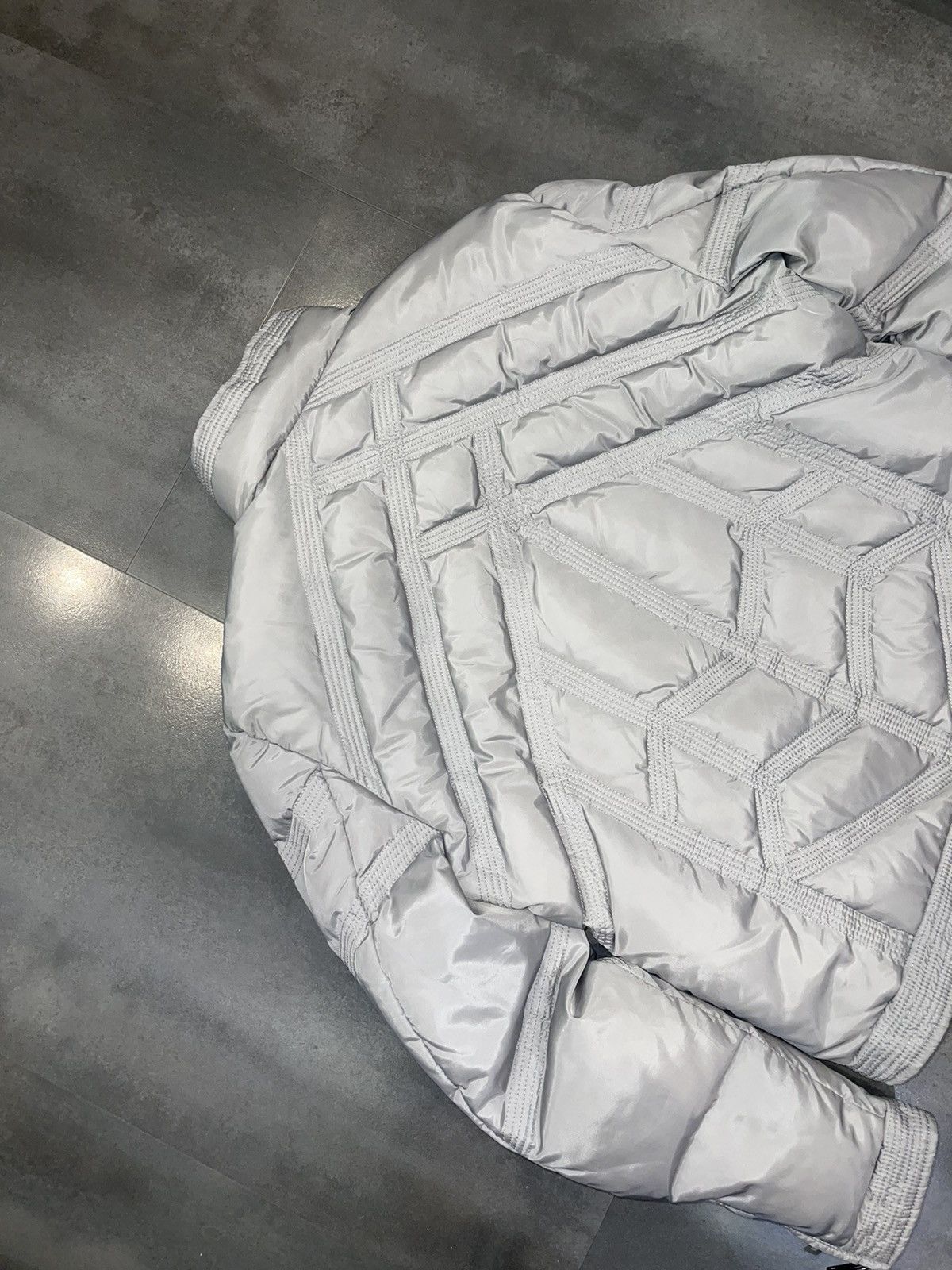 Versace Versace Technical Biker Grey Puffer Down Jacket Size US L / EU 52-54 / 3 - 15 Thumbnail