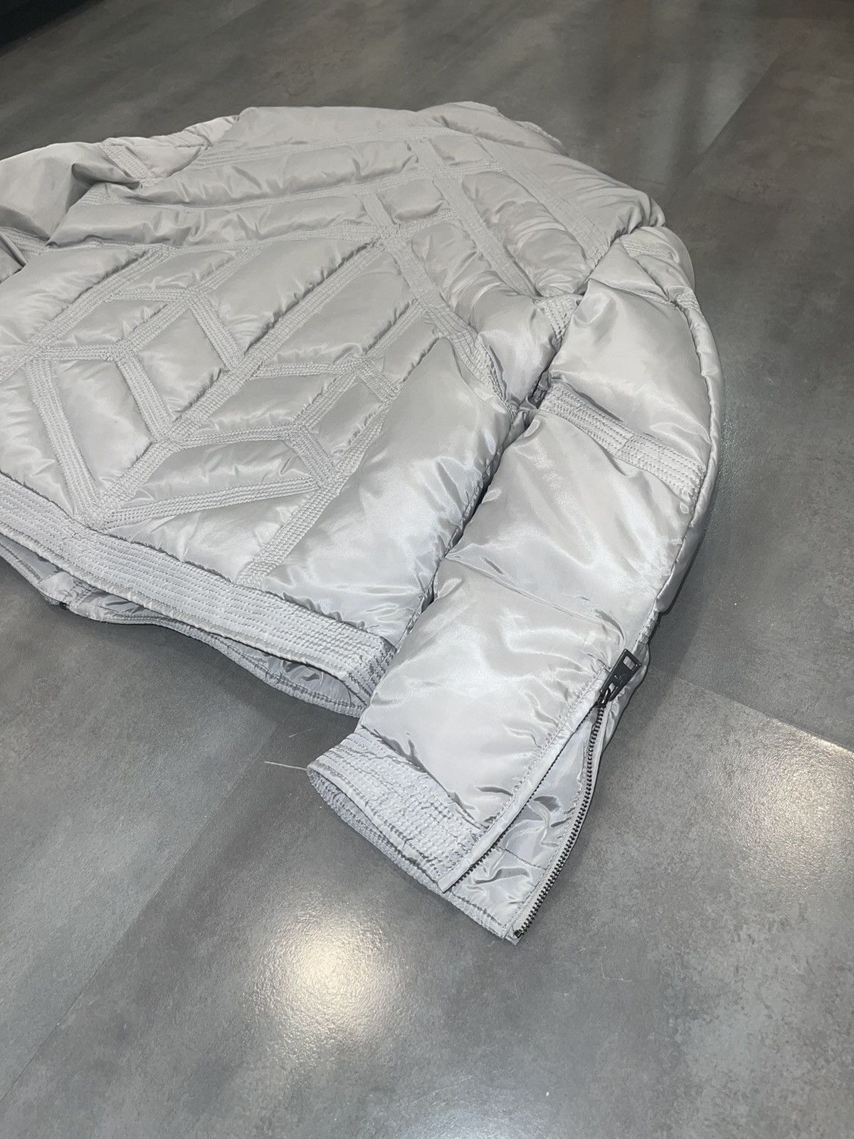 Versace Versace Technical Biker Grey Puffer Down Jacket Size US L / EU 52-54 / 3 - 10 Thumbnail