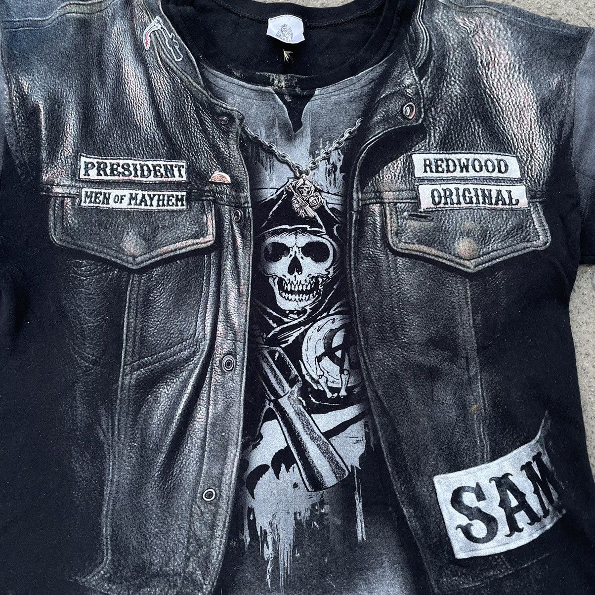 Vintage Vintage Y2K Thrashed Graphic Band Tee Faded Black Wide Leg M Size US M / EU 48-50 / 2 - 5 Thumbnail
