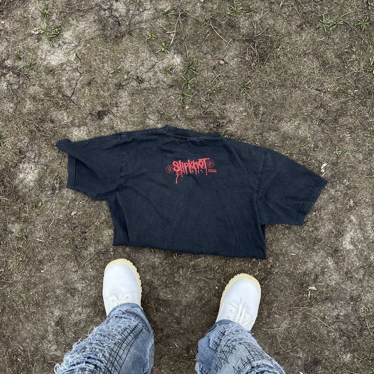 Vintage Vintage 90s Slipknot Graphic Tee Band Tee Grunge Horror L Size US L / EU 52-54 / 3 - 6 Thumbnail
