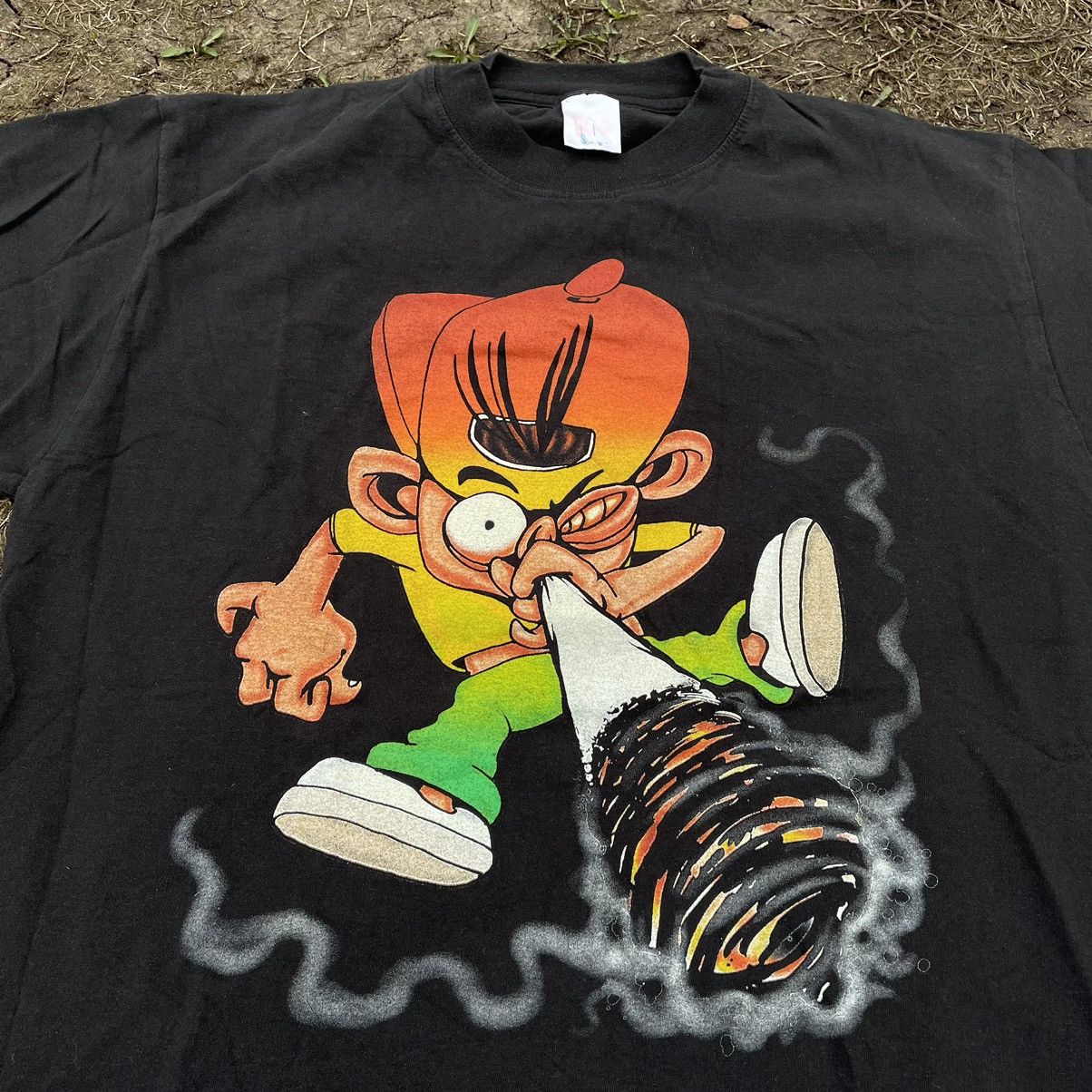 Vintage Vintage 90s Graphic Tee Sun Faded Punk Streetwear Relaxed L Size US L / EU 52-54 / 3 - 5 Thumbnail