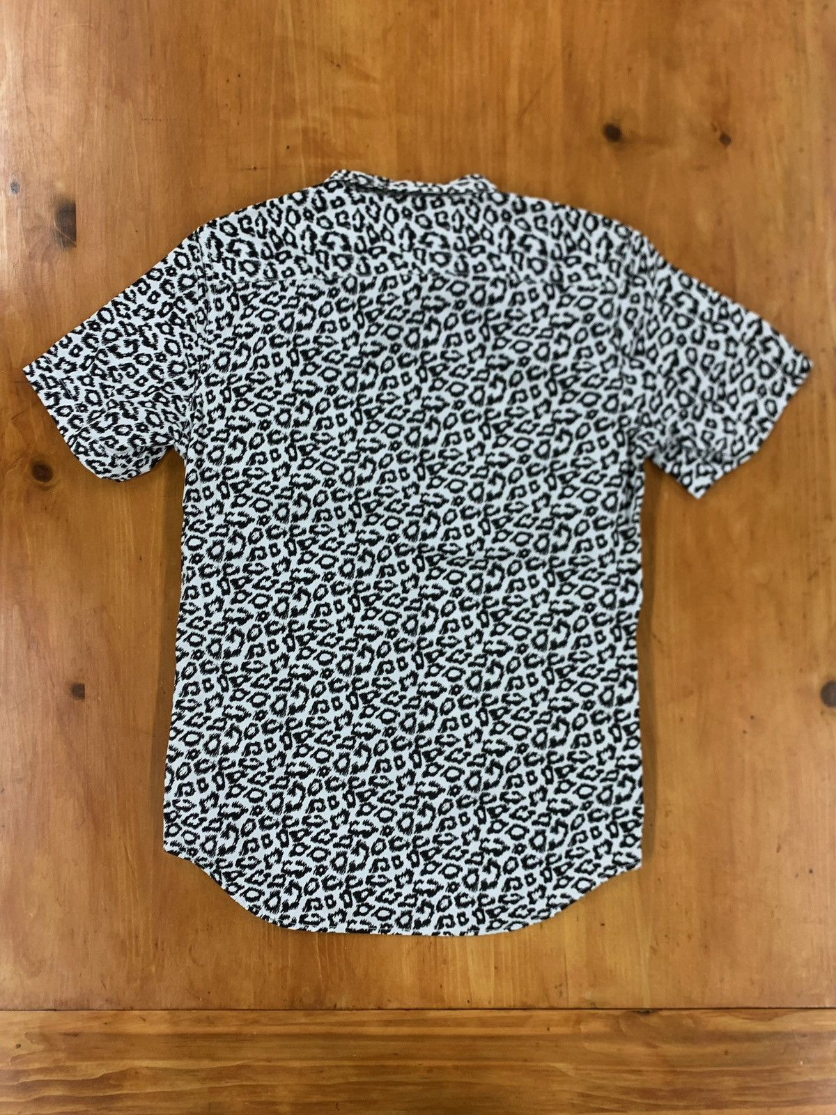 Comme des Garcons Comme Des Garçon Cheetah Print Shirt Rare Size US L / EU 52-54 / 3 - 8 Thumbnail