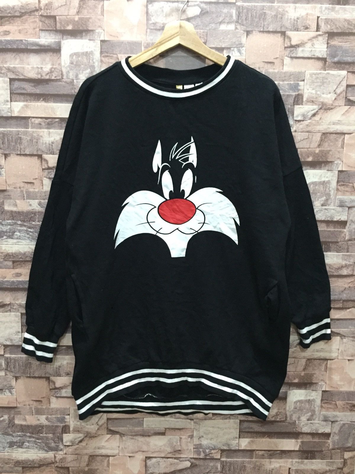 Cartoon Network H&M Looney Tones Pussy Cat Sweatshirt #6-56 Size US S / EU 44-46 / 1 - 1 Thumbnail