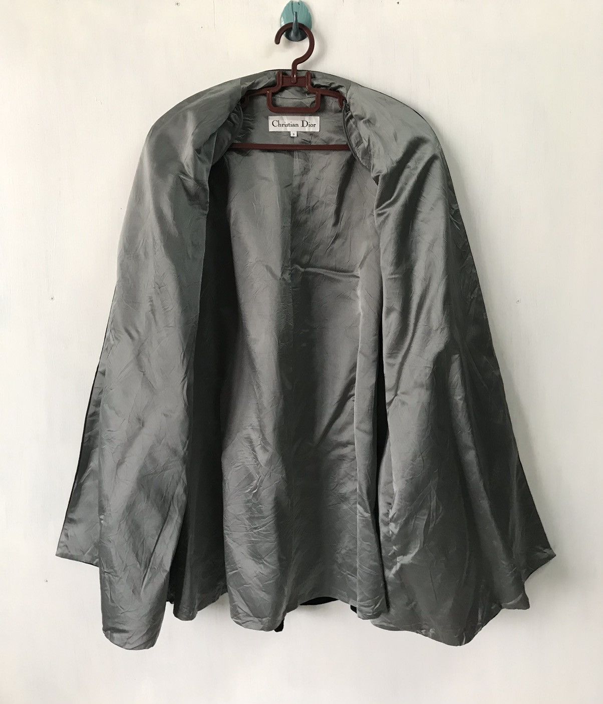 Christian Dior Monsieur 💥Steals💥Christian Dior Velvet Like Robe Jacket Size M / US 6-8 / IT 42-44 - 12 Thumbnail