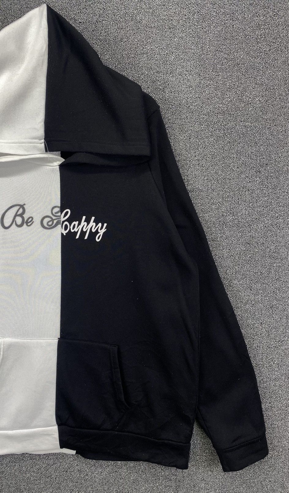 Japanese Brand Vintage Fake Smiley 2 Tones Hoodie Sweatshirt Size US XL / EU 56 / 4 - 10 Thumbnail