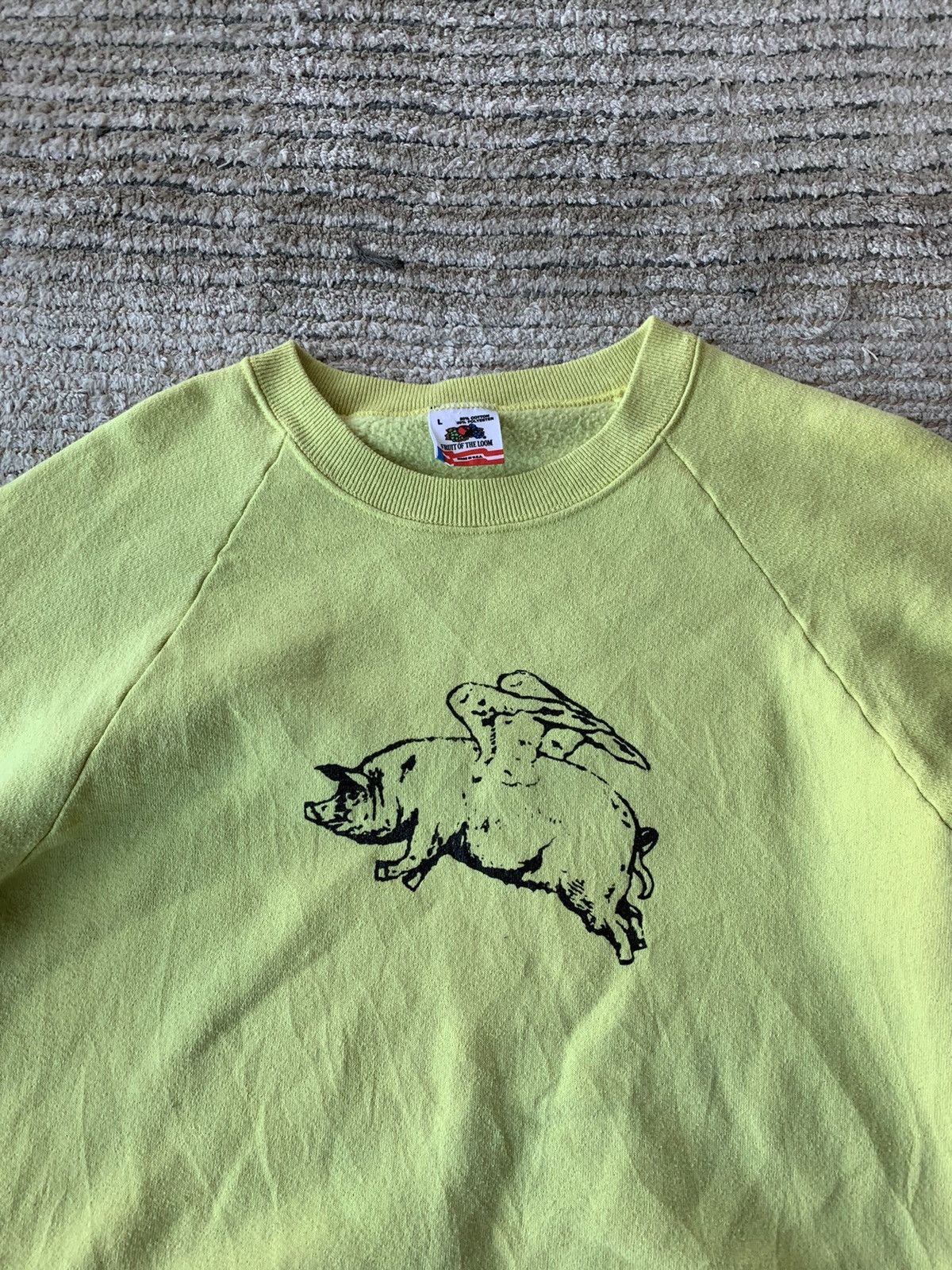 Fruit Of The Loom × Vintage 90s Vintage When Pigs Fly Fruit of the Loom USA Crewneck L Size US L / EU 52-54 / 3 - 2 Thumbnail