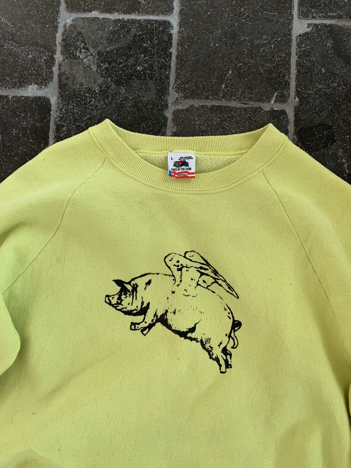 Fruit Of The Loom × Vintage 90s Vintage When Pigs Fly Fruit of the Loom USA Crewneck L Size US L / EU 52-54 / 3 - 1 Thumbnail