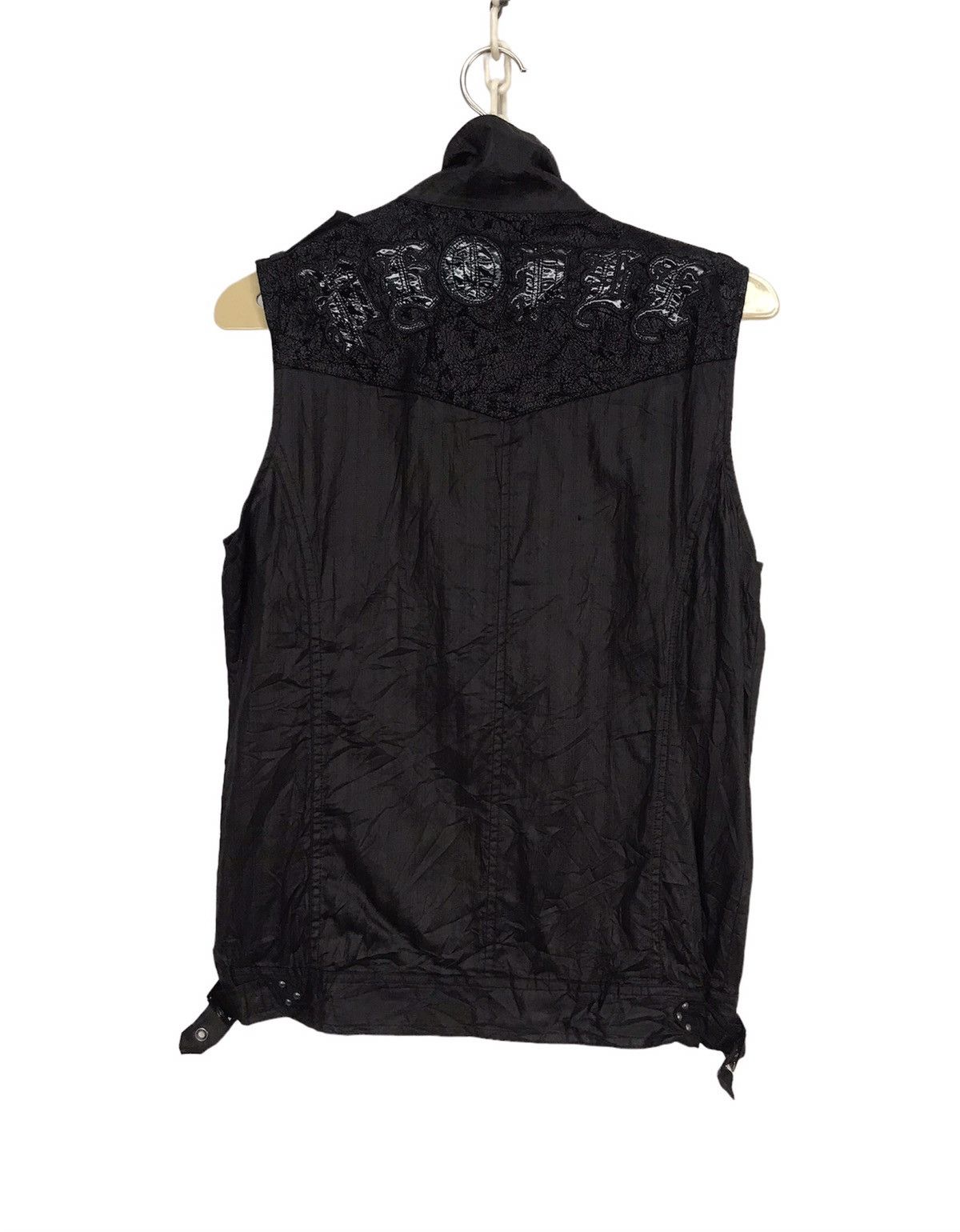 In The Attic In the attic zipper vest with patches Size US S / EU 44-46 / 1 - 2 Thumbnail
