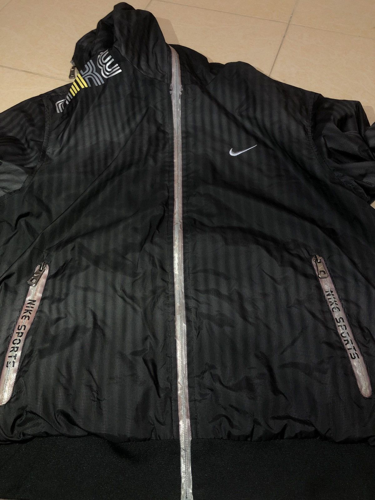 Nike Vintage Nike Court Reversible Track Jacket Size US L / EU 52-54 / 3 - 18 Thumbnail