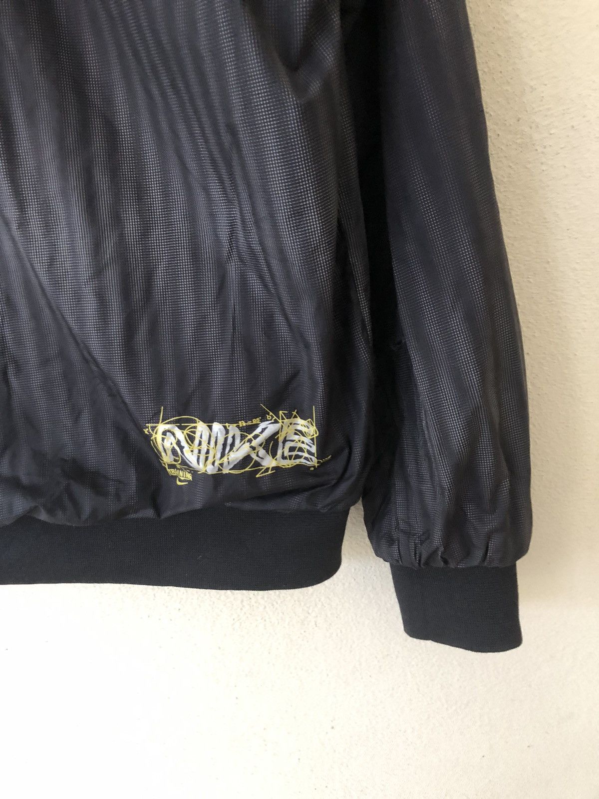 Nike Vintage Nike Court Reversible Track Jacket Size US L / EU 52-54 / 3 - 14 Thumbnail