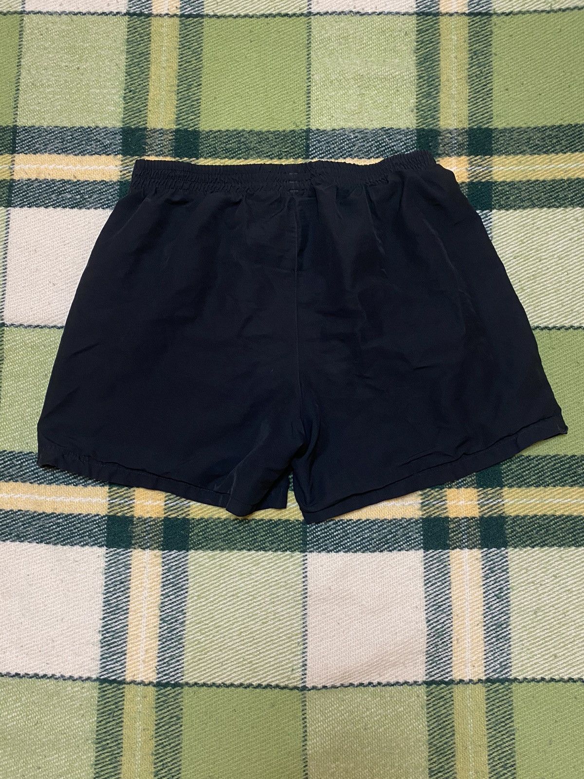 Adidas Vintage Adidas shorts streetwear y2k casual style size XL Size US 36 / EU 52 - 3 Thumbnail