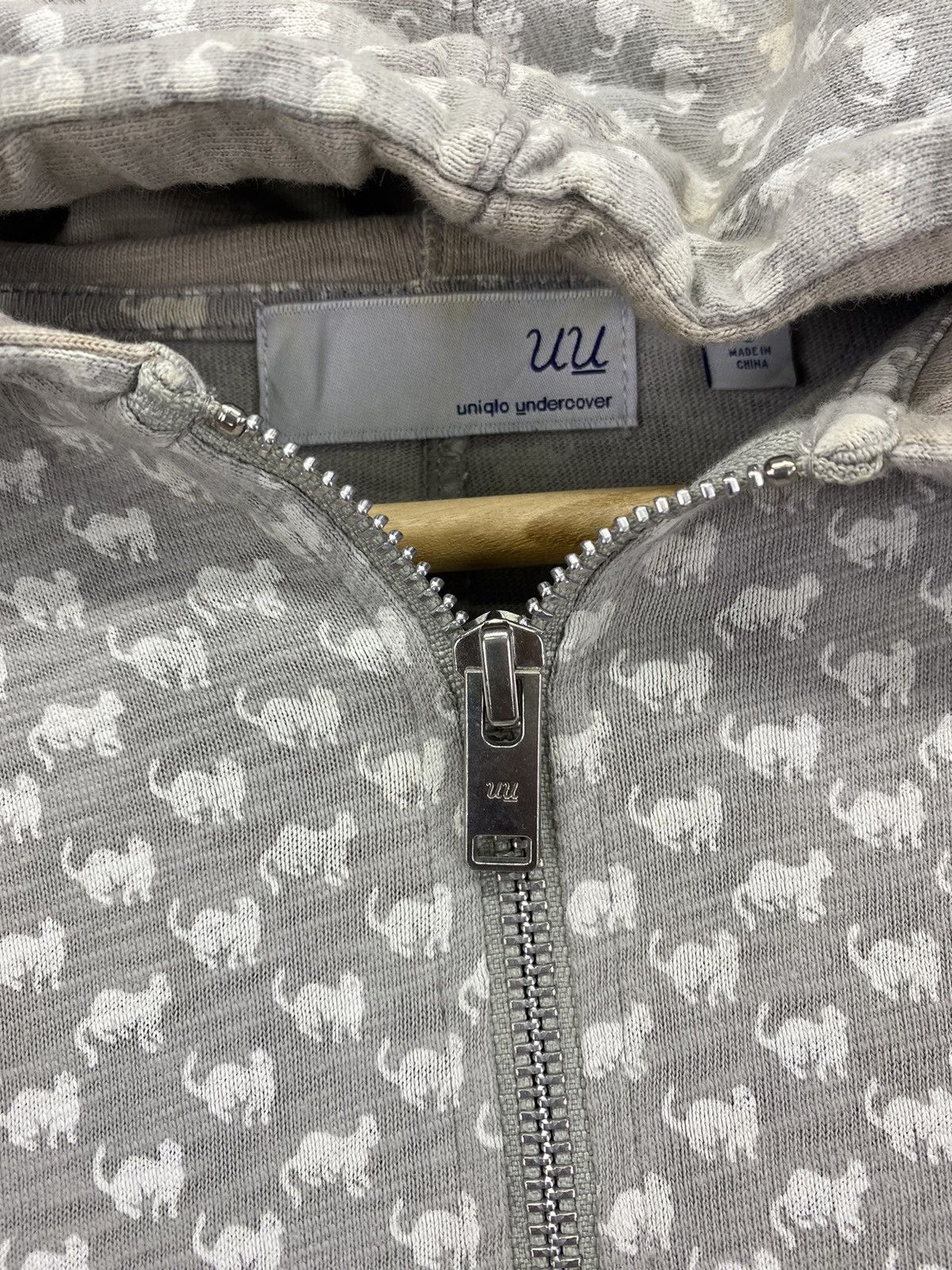 Undercover × Uniqlo Vintage Y2K Undercover x Uniqlo Fullprint Hoodie Sweatshirt Size S / US 4 / IT 40 - 9 Thumbnail