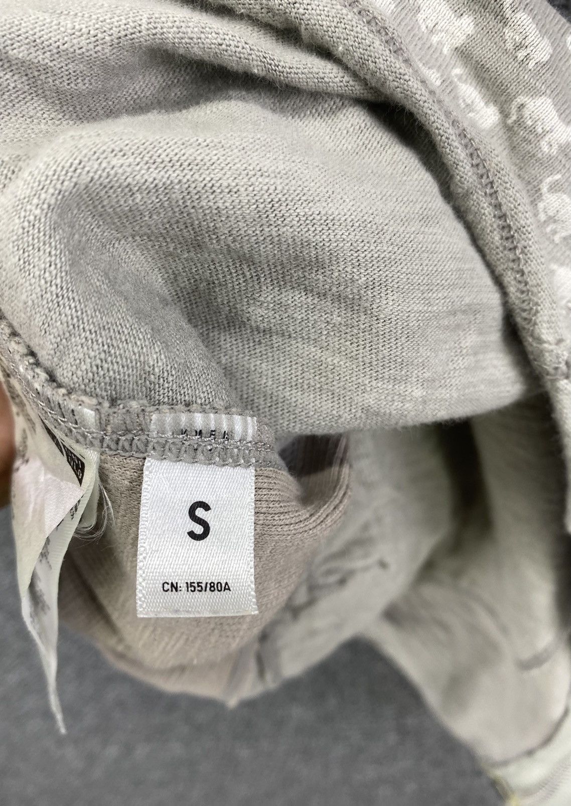 Undercover × Uniqlo Vintage Y2K Undercover x Uniqlo Fullprint Hoodie Sweatshirt Size S / US 4 / IT 40 - 7 Thumbnail