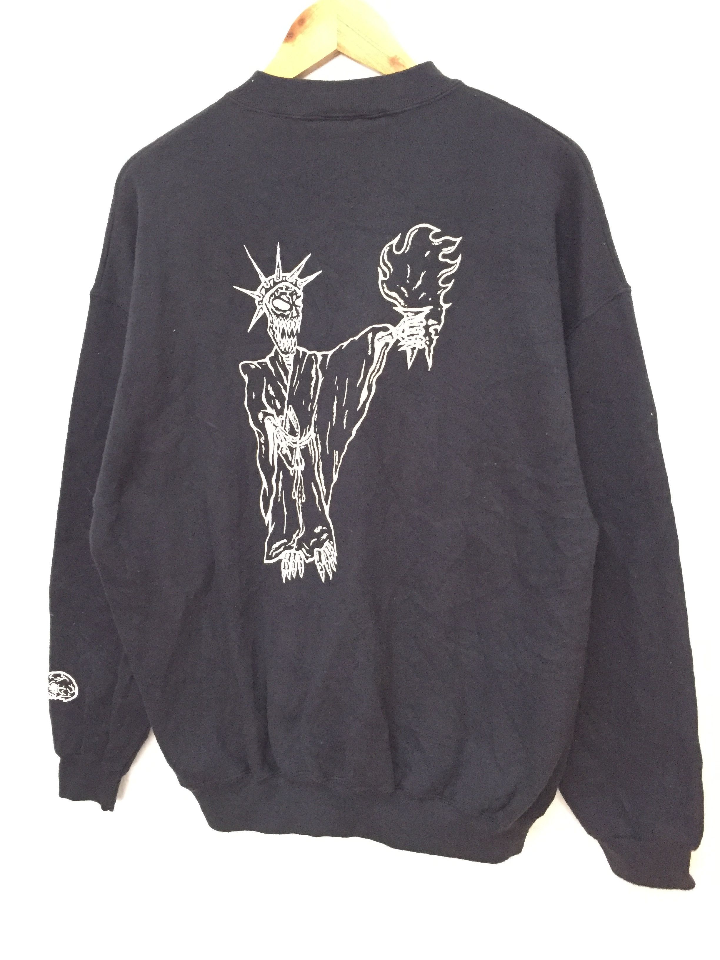 Japanese Brand 90's PUNK statue of liberty skull 50/50 polycotton Size US L / EU 52-54 / 3 - 2 Thumbnail