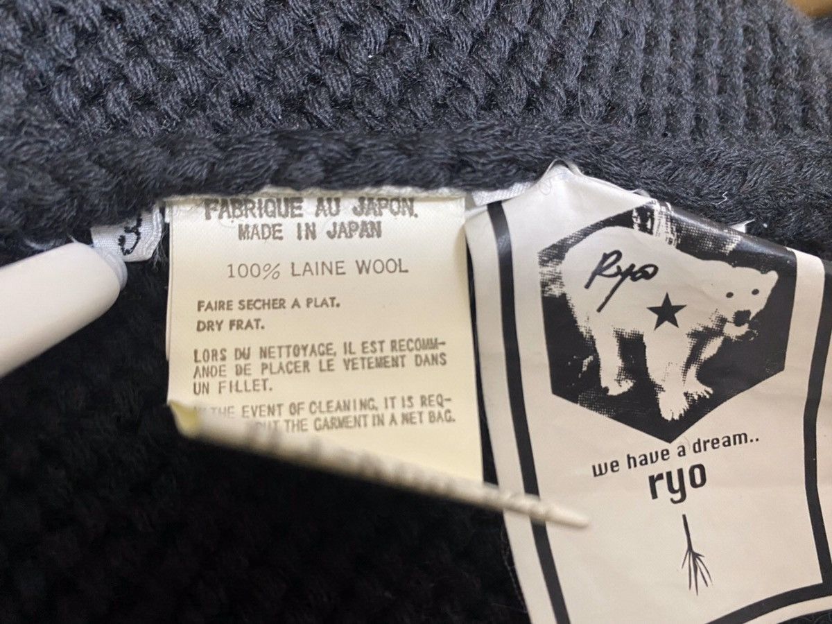 Yohji Yamamoto AW 04 HAND PAINT SWEATER Size US L / EU 52-54 / 3 - 8 Thumbnail