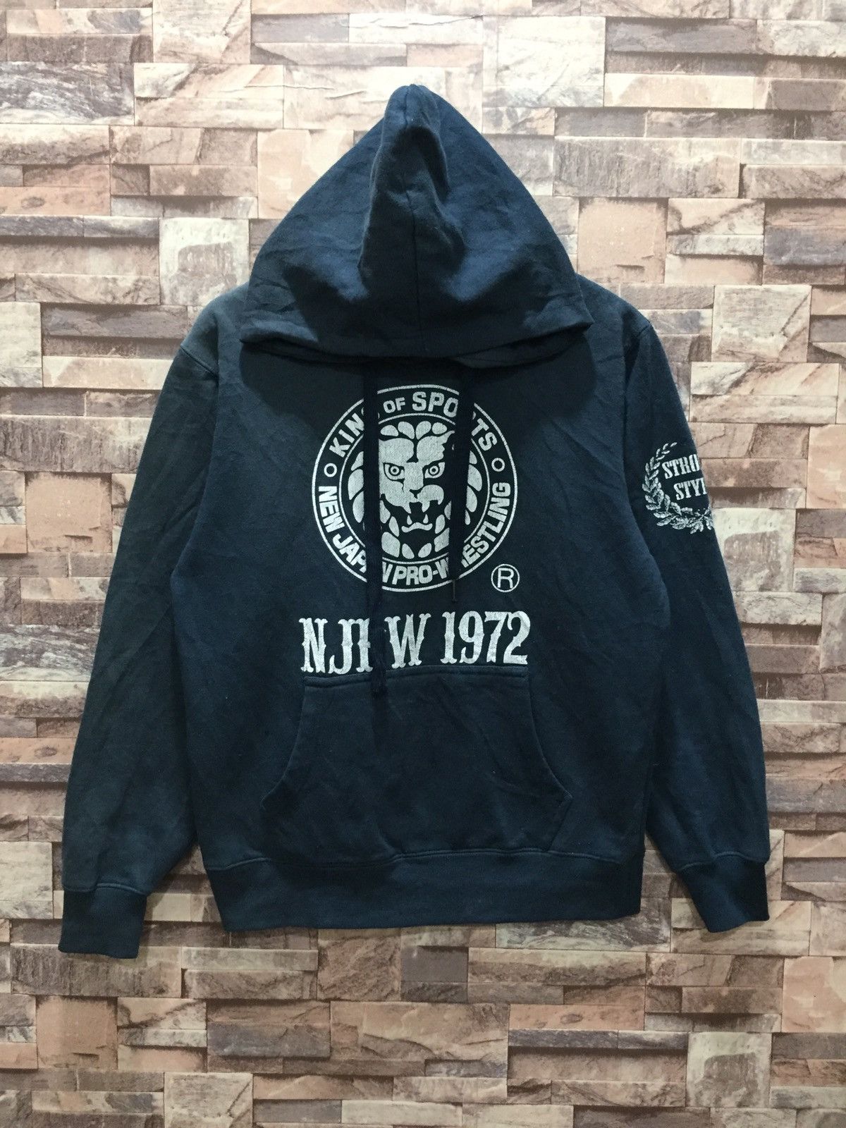 Japanese Brand New Japan Pro Wrestling 1972 Hoodie #5-44 Size US M / EU 48-50 / 2 - 1 Thumbnail