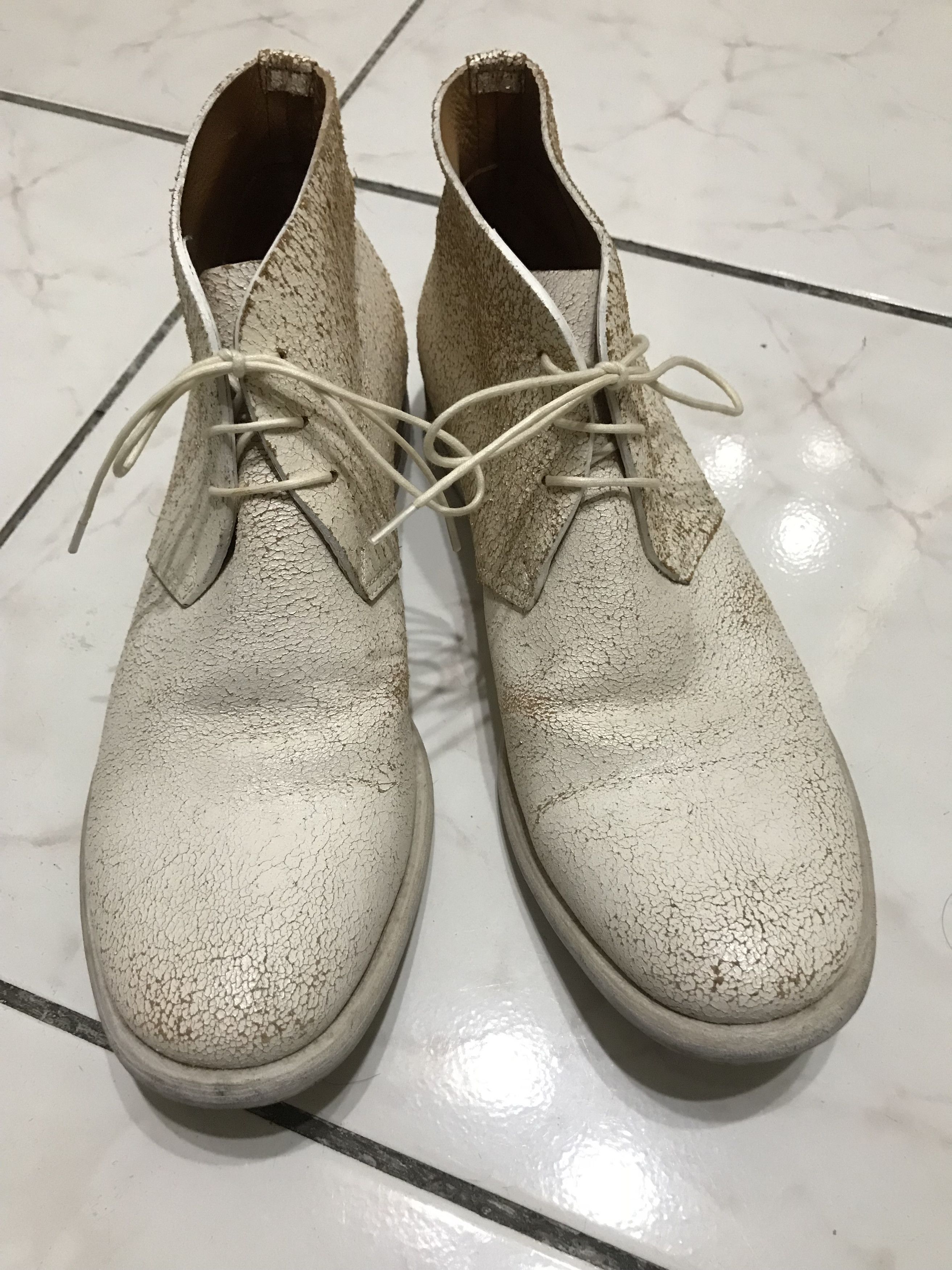 Isamu Katayama Backlash White cracked leather boots Size US 10 / EU 43 - 2 Thumbnail