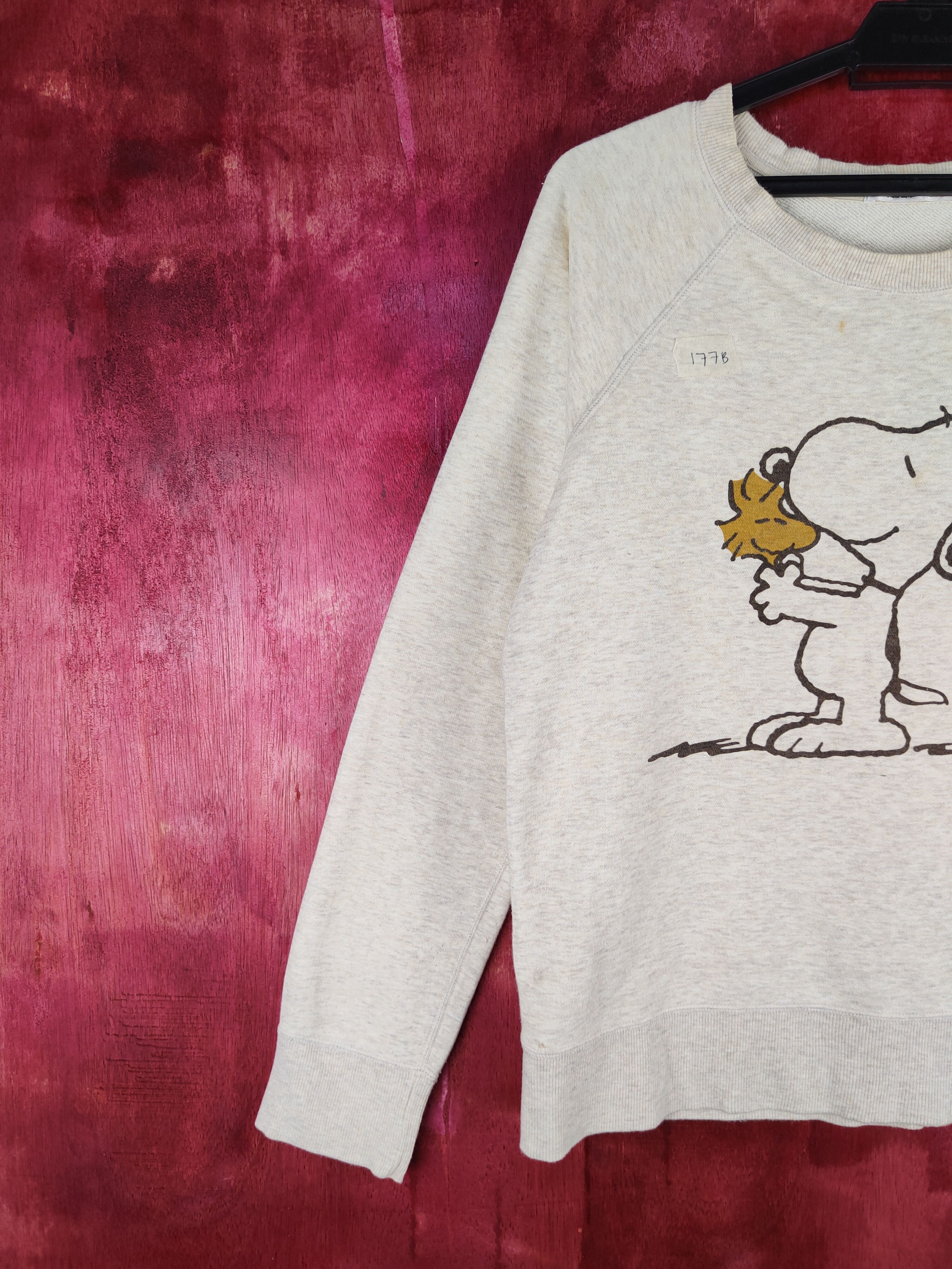 Peanuts Uniqlo Light Brown (Snoopy) vintage Sweatshirt #177B Size L / US 10 / IT 46 - 4 Thumbnail