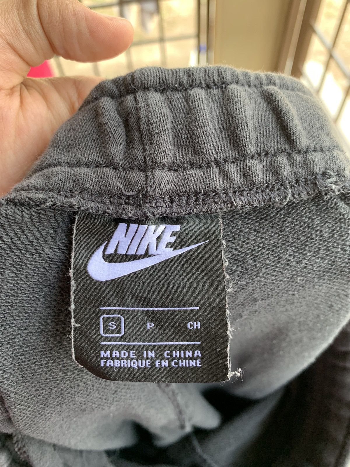 Vintage Vintage Thrashed Faded nike Jogger Pant Size US 28 / EU 44 - 5 Thumbnail