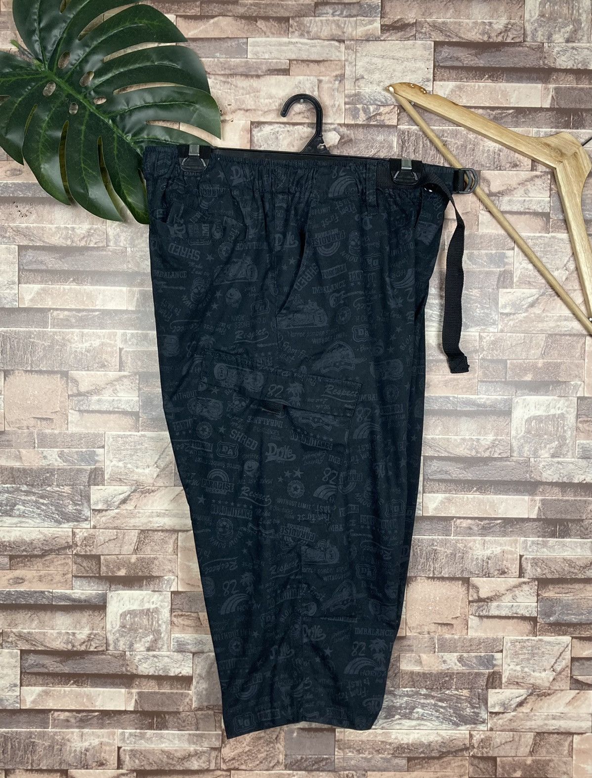 Japanese Brand Surf Style Cargo Cropped Pants Size US 32 / EU 48 - 3 Thumbnail