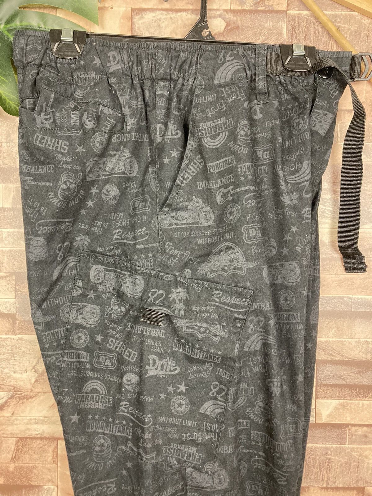 Japanese Brand Surf Style Cargo Cropped Pants Size US 32 / EU 48 - 4 Thumbnail