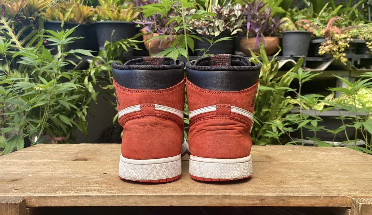 Jordan Brand 🔥 Nike Air Jordan 1 Retro High OG Track Red 2018 Size US 11 / EU 44 - 18 Thumbnail