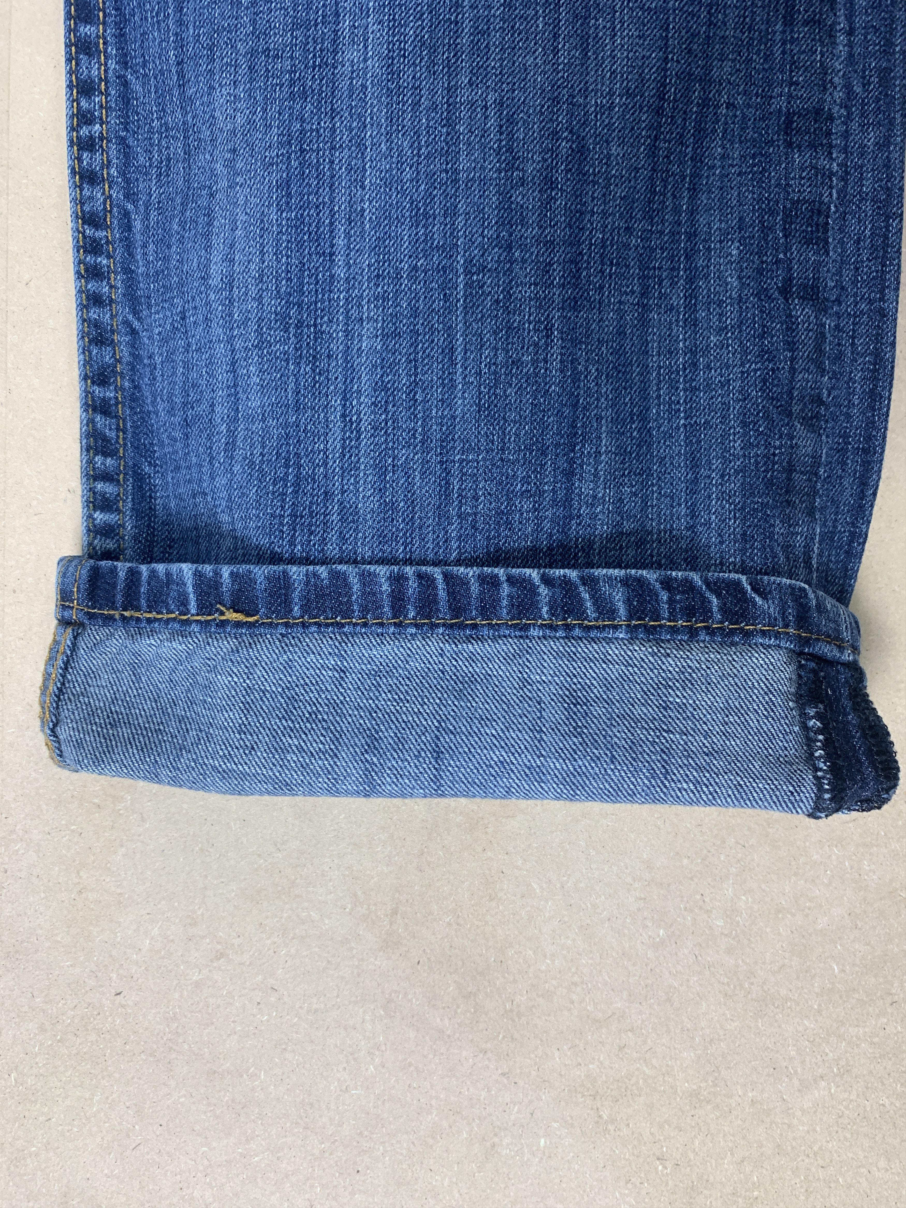 Levi's Vintage LEVI'S 514 Faded Straight Cut Mid Wash Jeans Size US 32 / EU 48 - 4 Thumbnail