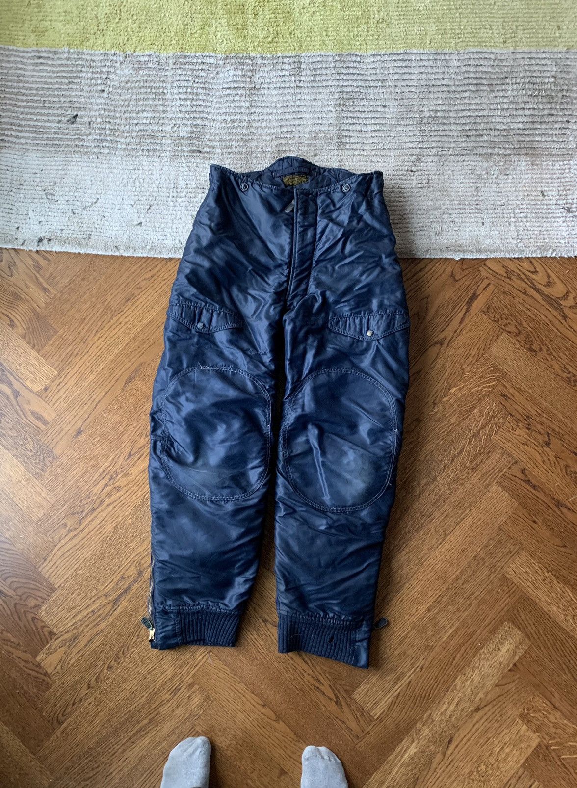 Vintage 1950s Vintage F-1A WW2 Cold Weather Heavy Flight Pants MFG Size US 34 / EU 50 - 2 Thumbnail