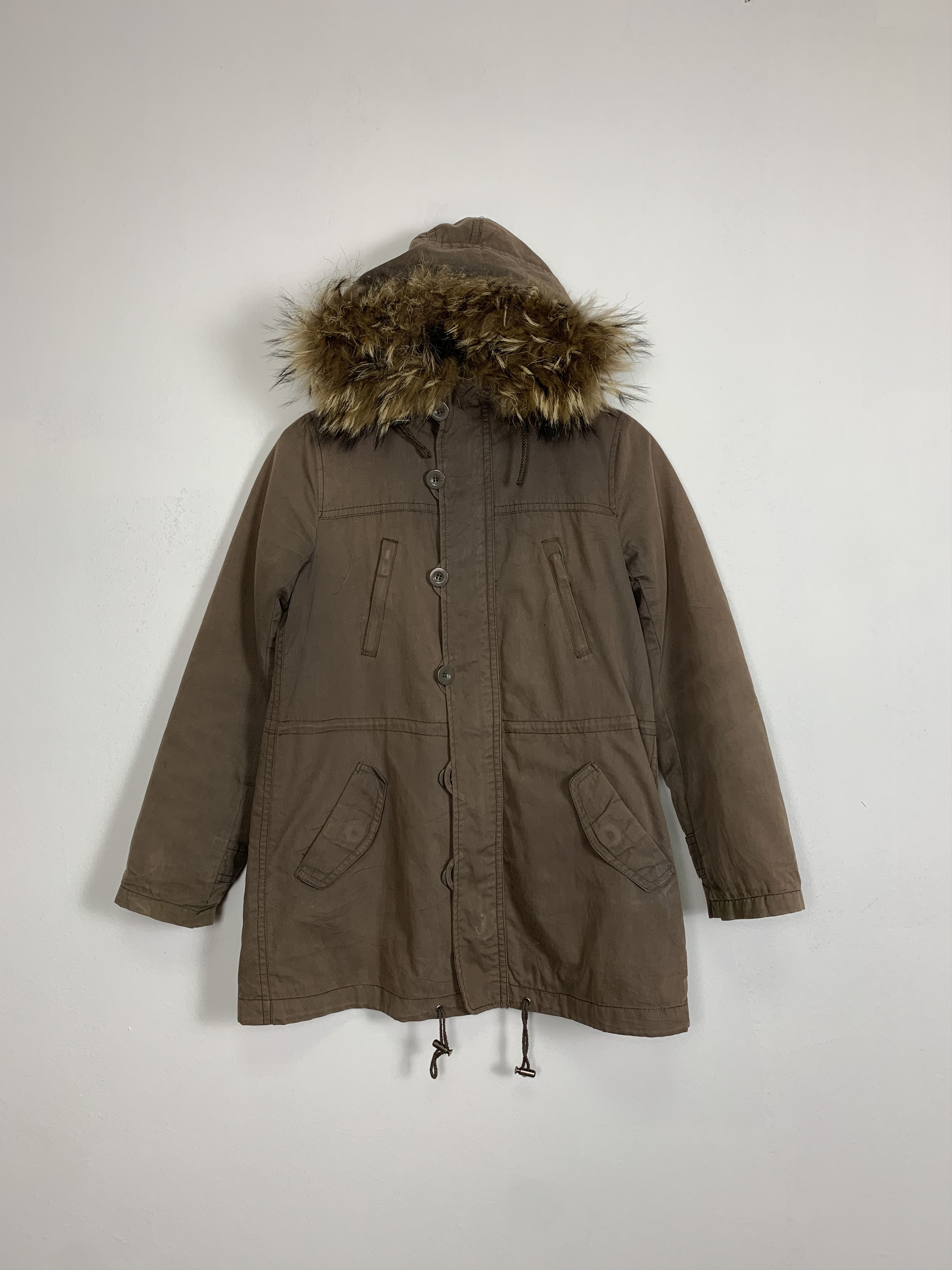 image of Avant Garde x Lowrys Farm Vintage Lowrys Farm Sunfaded Cotton Fleece Jacket in Brown Faded (Size Sm