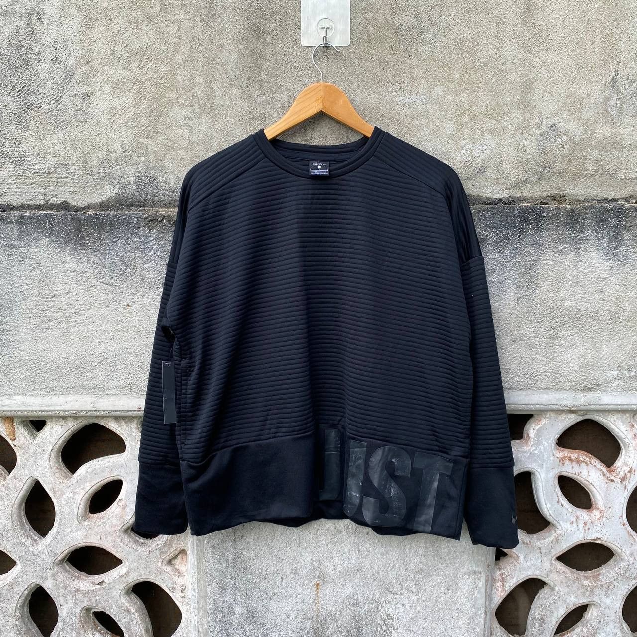 Nike Nike Loosefit Just do IT jumper longsleeve Size US L / EU 52-54 / 3 - 1 Thumbnail