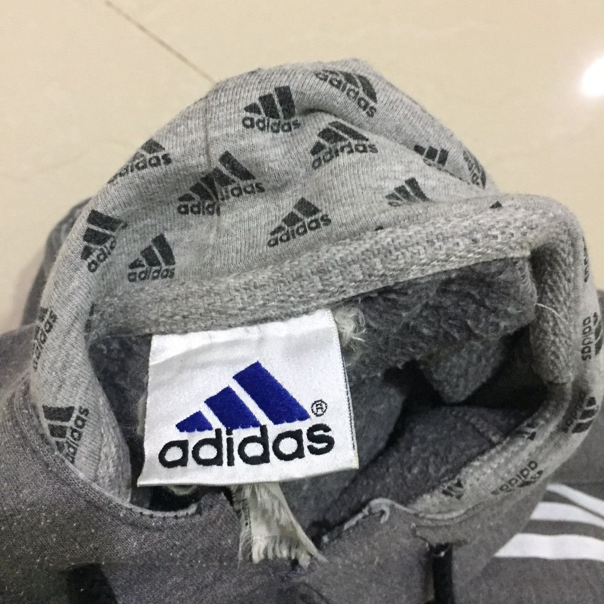 Adidas × Vintage Vintage Adidas Hoodie size XL Size US XL / EU 56 / 4 - 9 Thumbnail