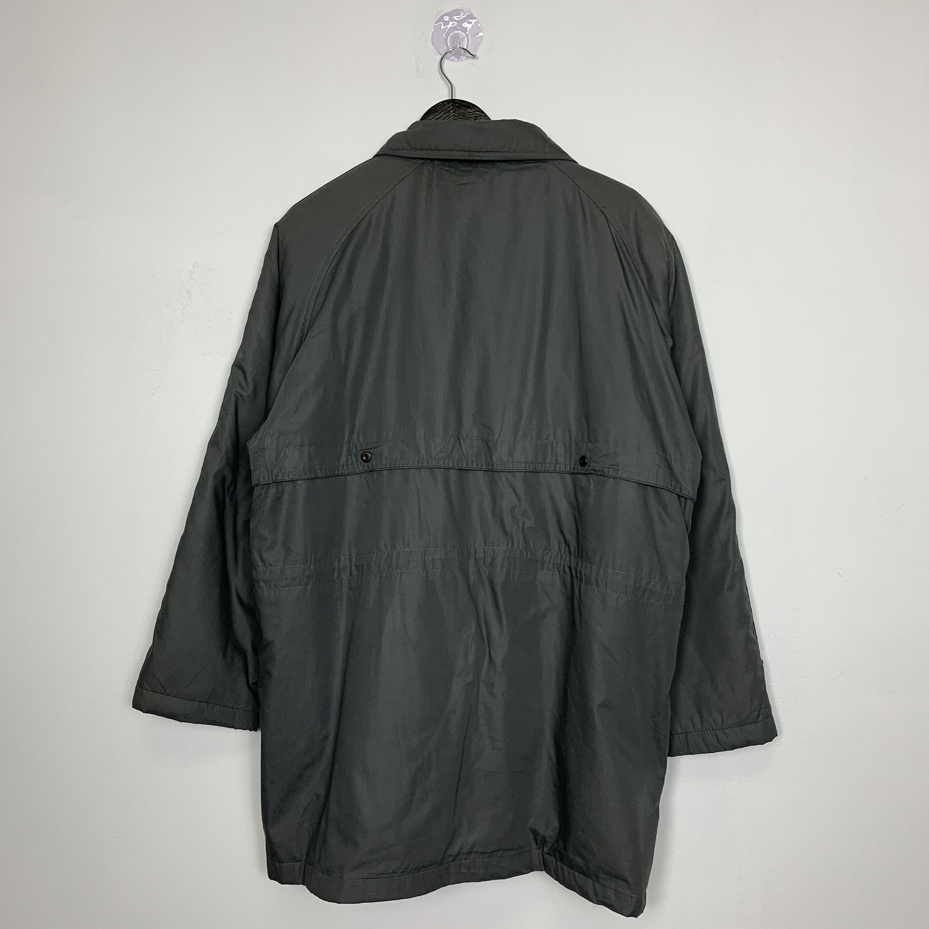 Japanese Brand Vintage Japanese Brand Parkas Fur Lining Parkas J0776 Size US L / EU 52-54 / 3 - 8 Thumbnail
