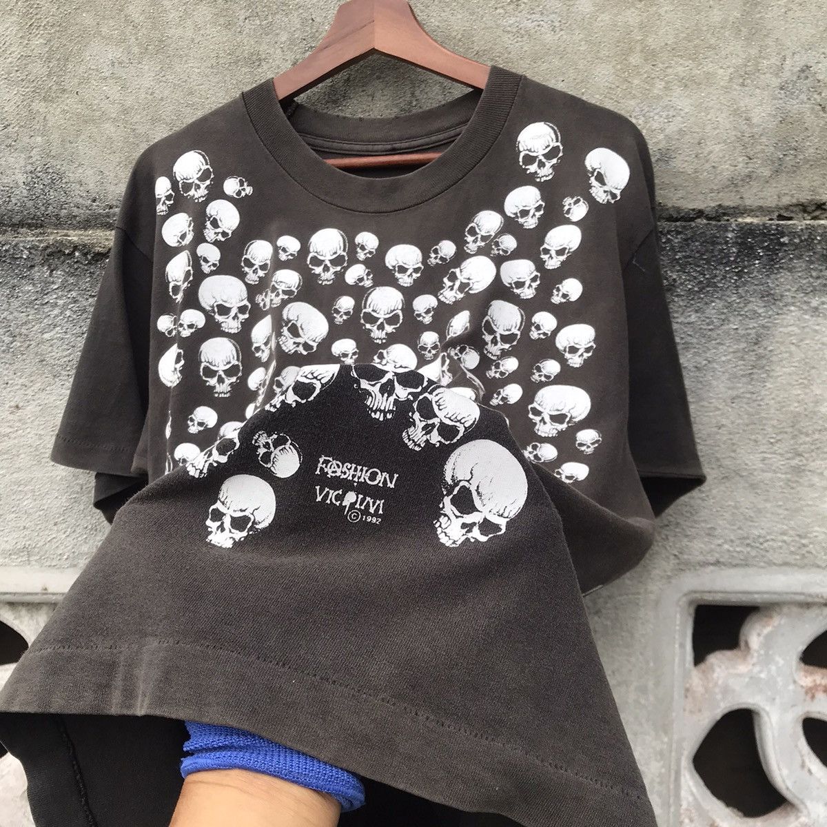 Vintage Vintage 1992 Fashion victim Skullprint mirror black faded Size US L / EU 52-54 / 3 - 5 Thumbnail