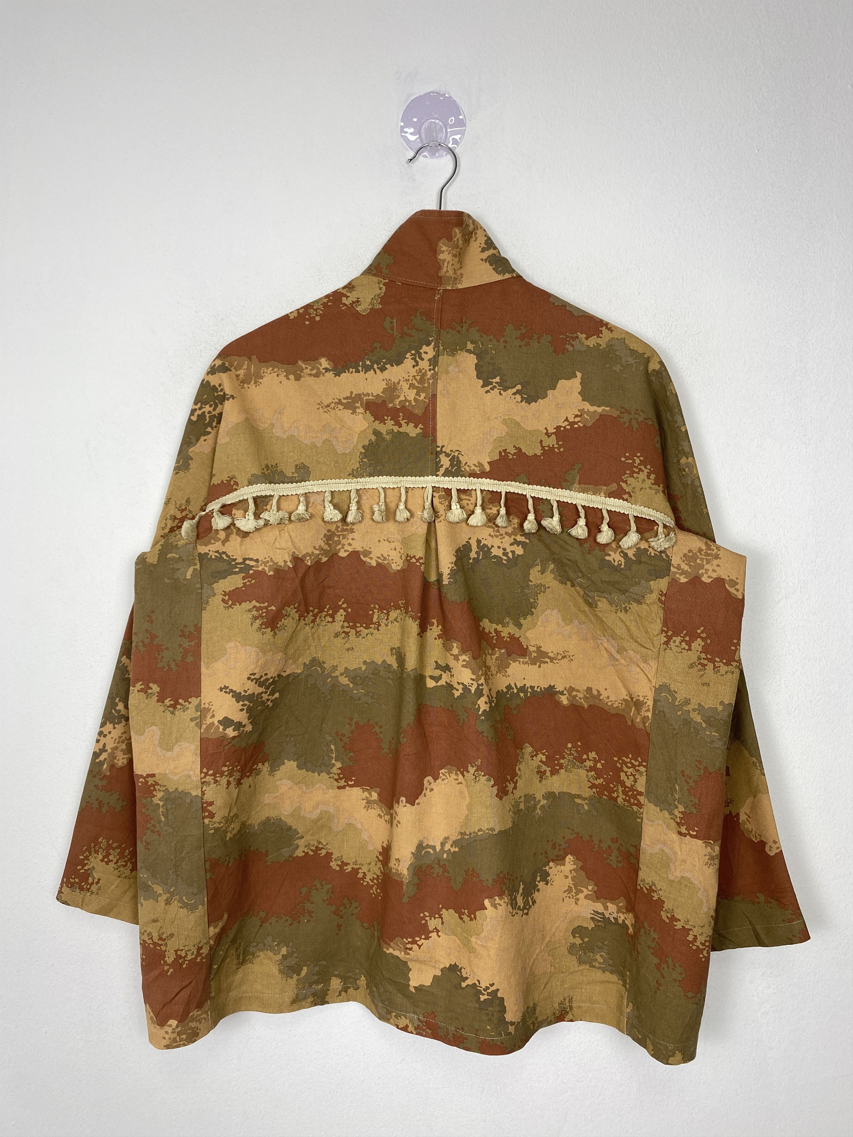 Japanese Brand VIntage Love By Sewing Camo Button Up Jacket J1550 Size US M / EU 48-50 / 2 - 8 Thumbnail