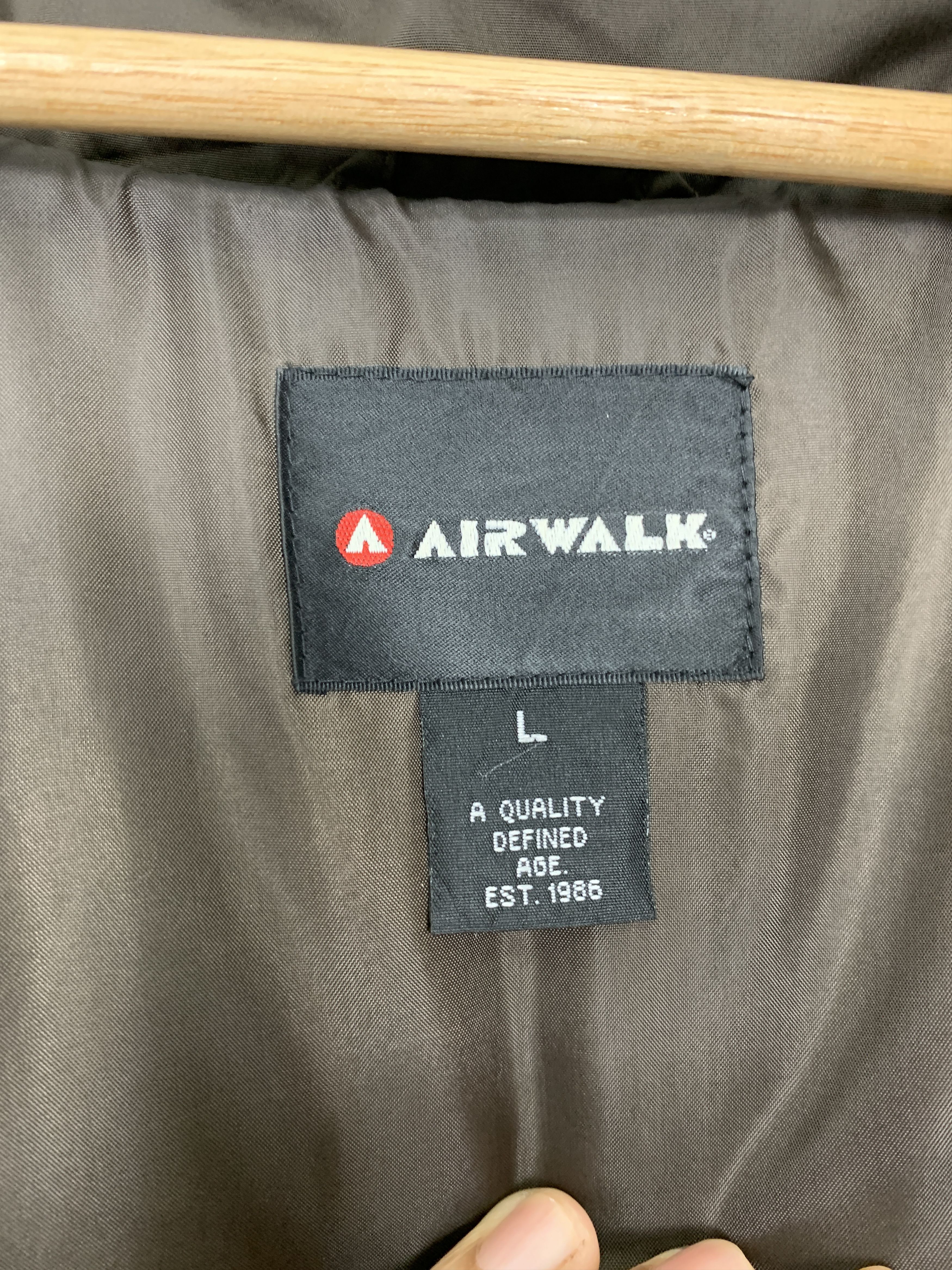 Airwalk Vintage AIRWALK Puffer Fur Hoodie Jacket J1043 Size US M / EU 48-50 / 2 - 9 Thumbnail