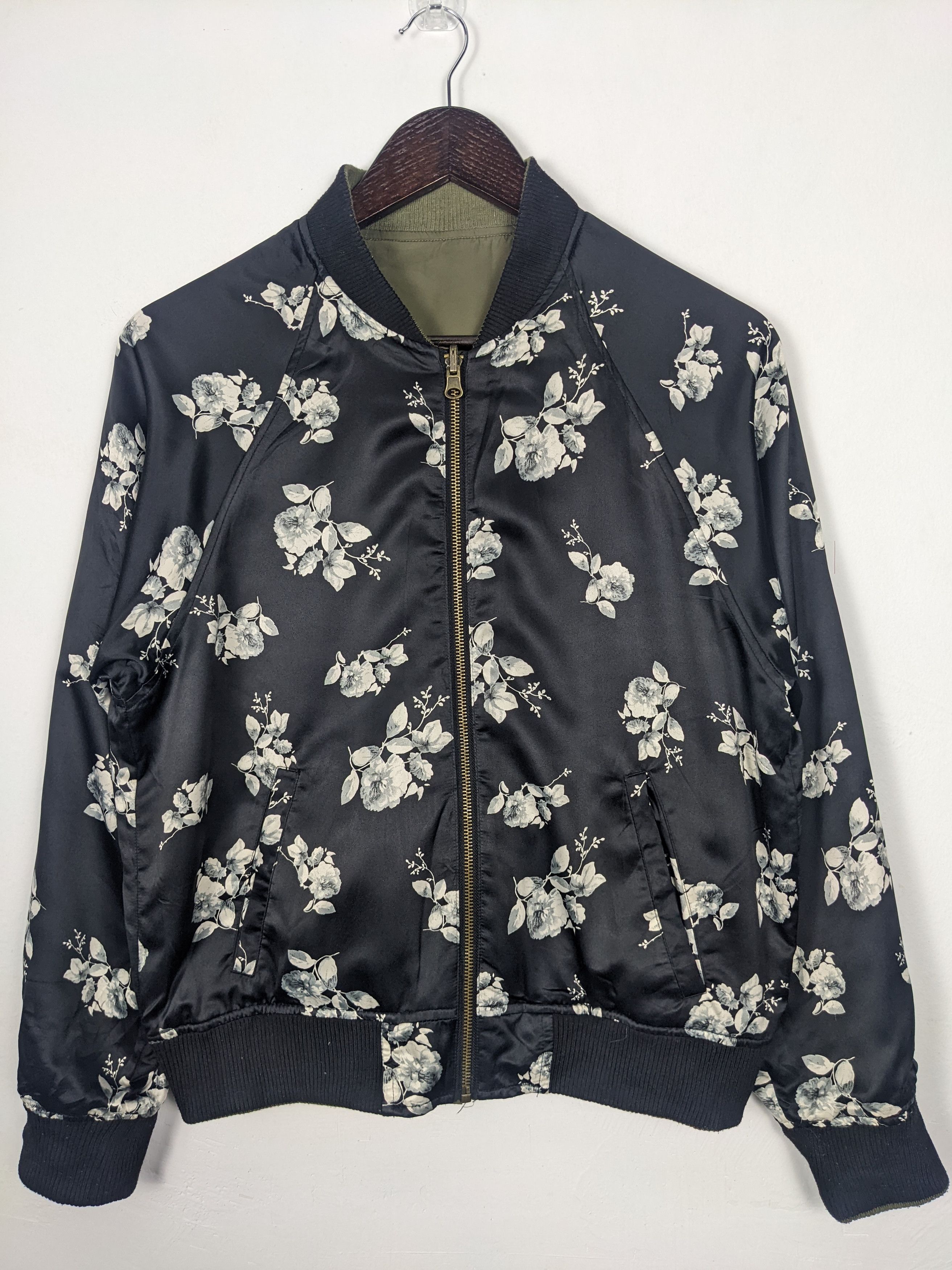 Japanese Brand × Vintage Vintage Japanese Brand Reversible Bomber Jacket Size S / US 4 / IT 40 - 1 Thumbnail