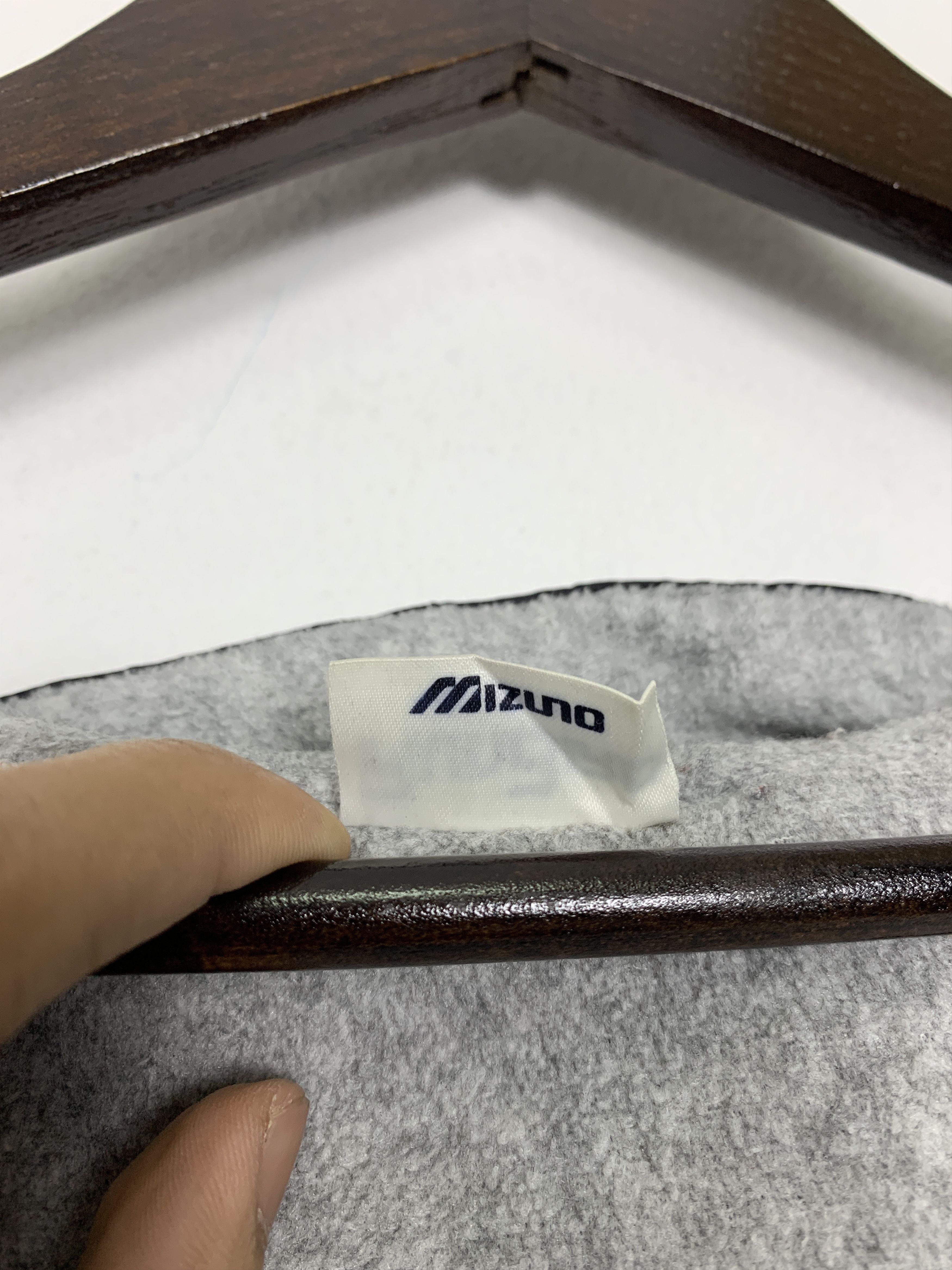 Japanese Brand Vintage Mizuno RunBird Fleece Lining Hoodie Jacket J1071 Size US L / EU 52-54 / 3 - 9 Thumbnail