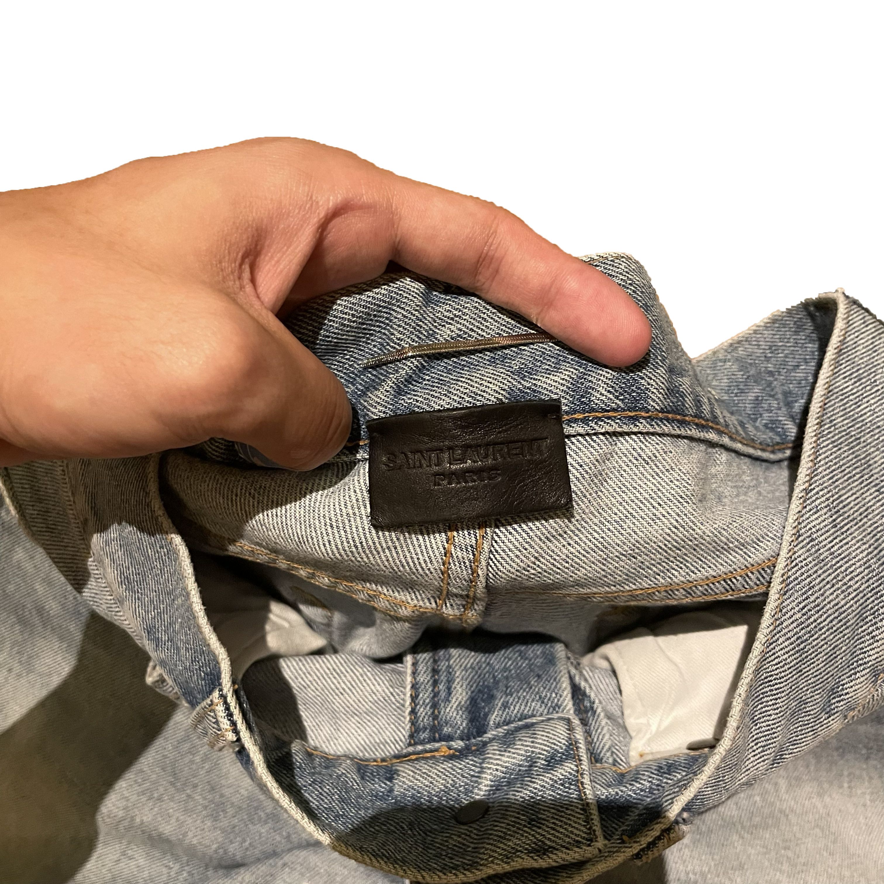 Saint Laurent Paris SAINT LAURENT PARIS D02 WASHED DENIM Size US 30 / EU 46 - 7 Thumbnail