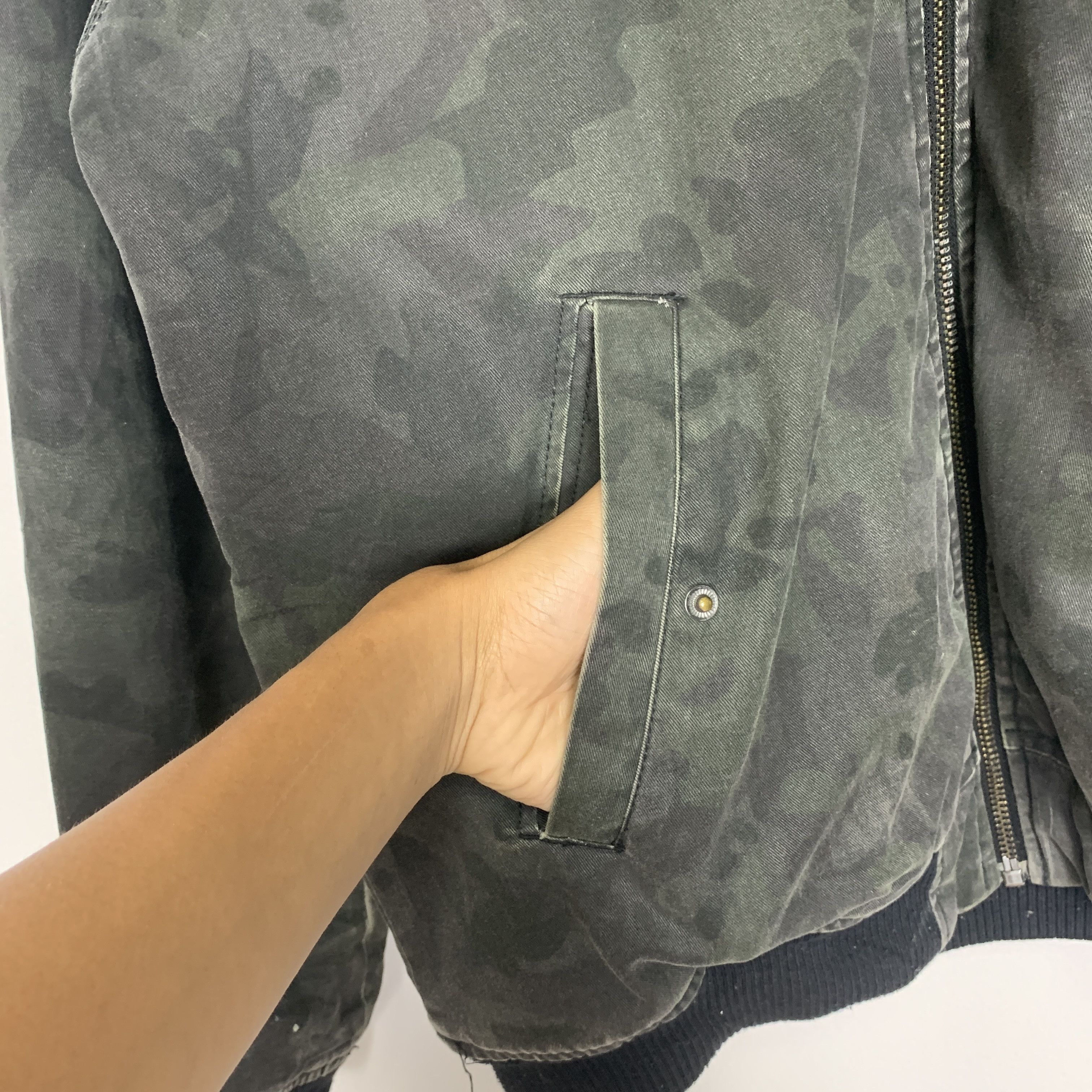 H&M Vintage Faded H&M Jacket Quilted Lining J0780 Size US L / EU 52-54 / 3 - 13 Thumbnail