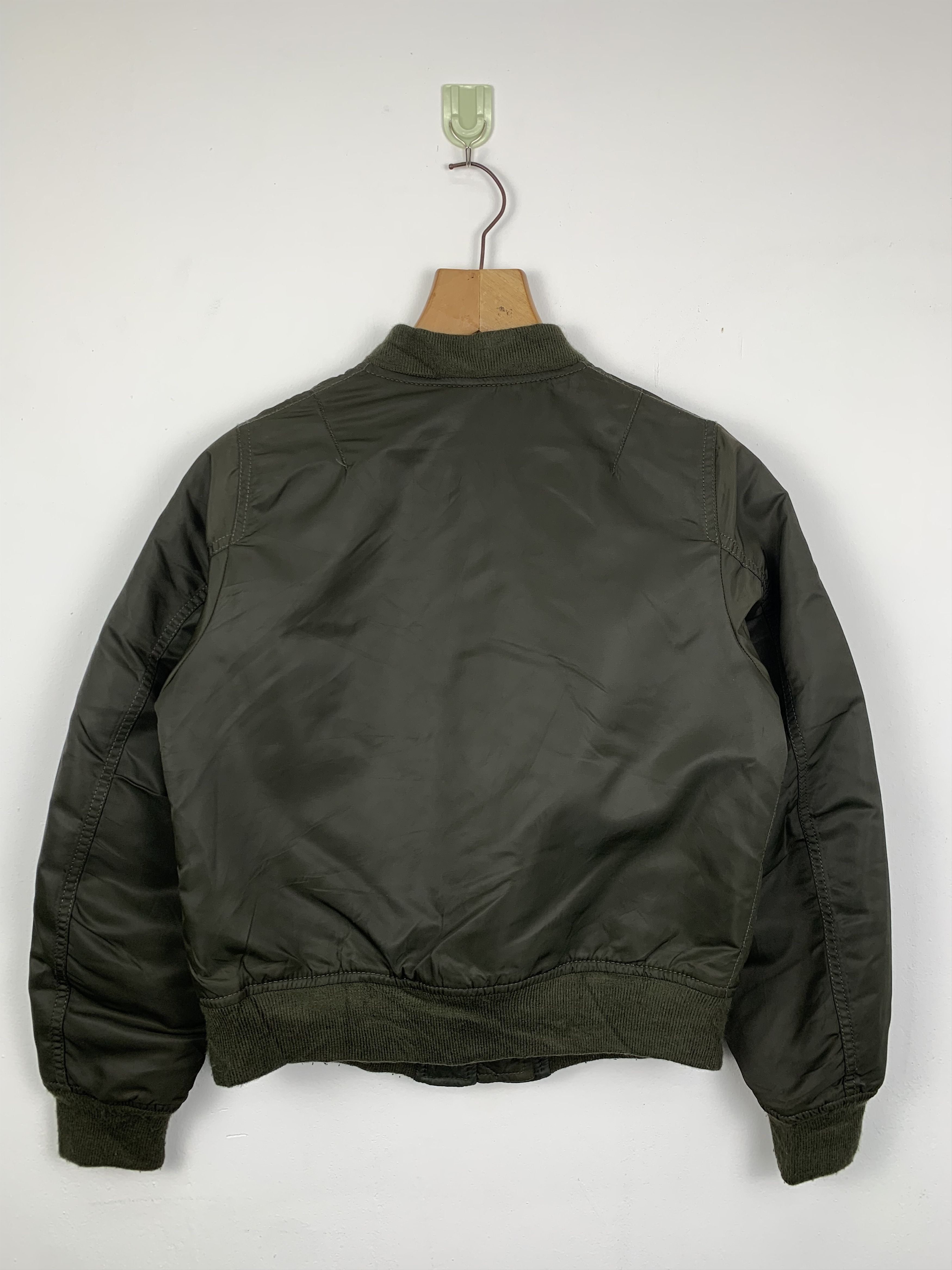 Uniqlo Vintage UNIQLO Bombers Jacket Nice Design J0488 Size US S / EU 44-46 / 1 - 7 Thumbnail