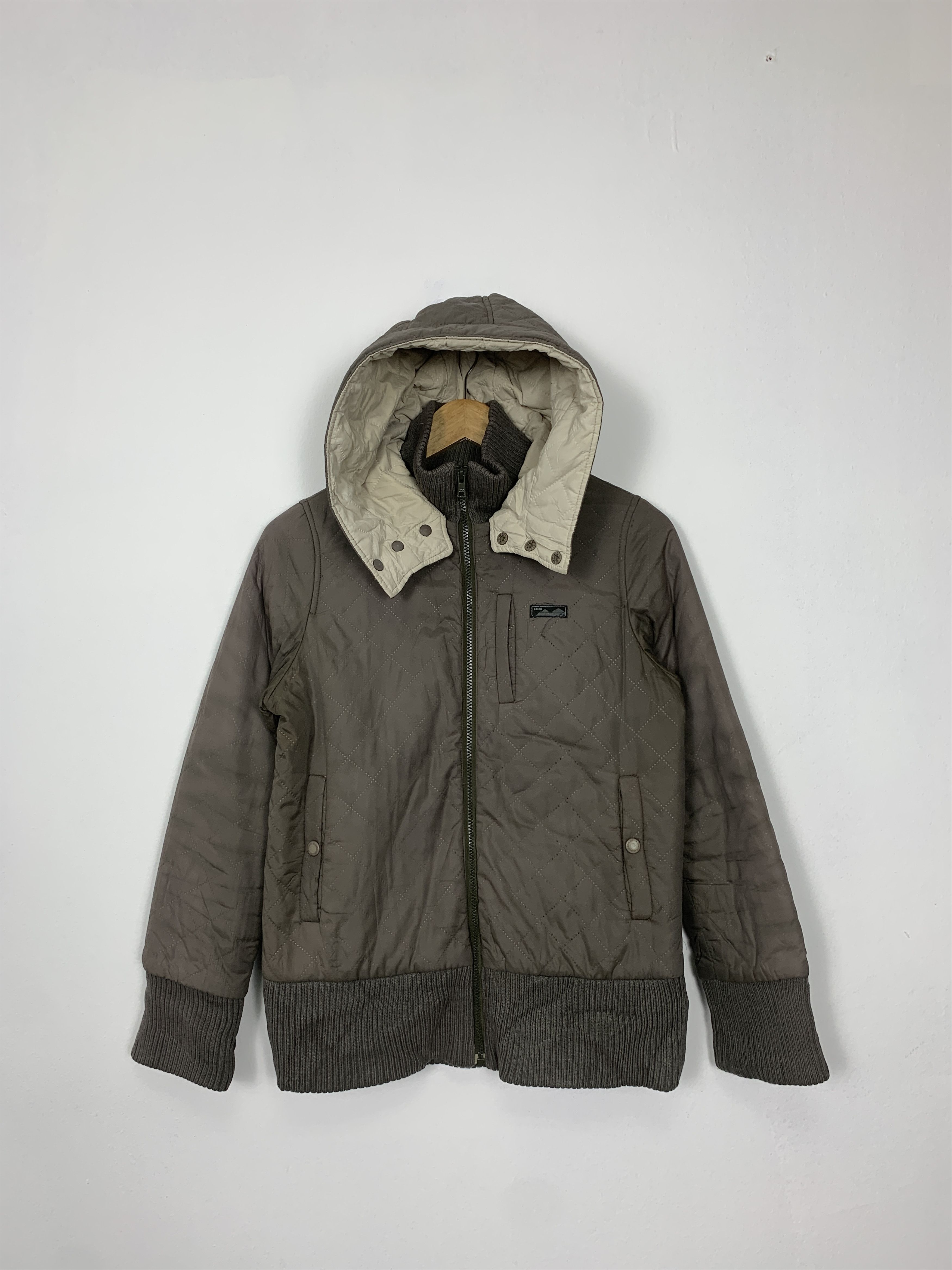 Japanese Brand Vintage Earth Music & Ecology Quilted Lining Jacket J0973 Size US S / EU 44-46 / 1 - 1 Thumbnail