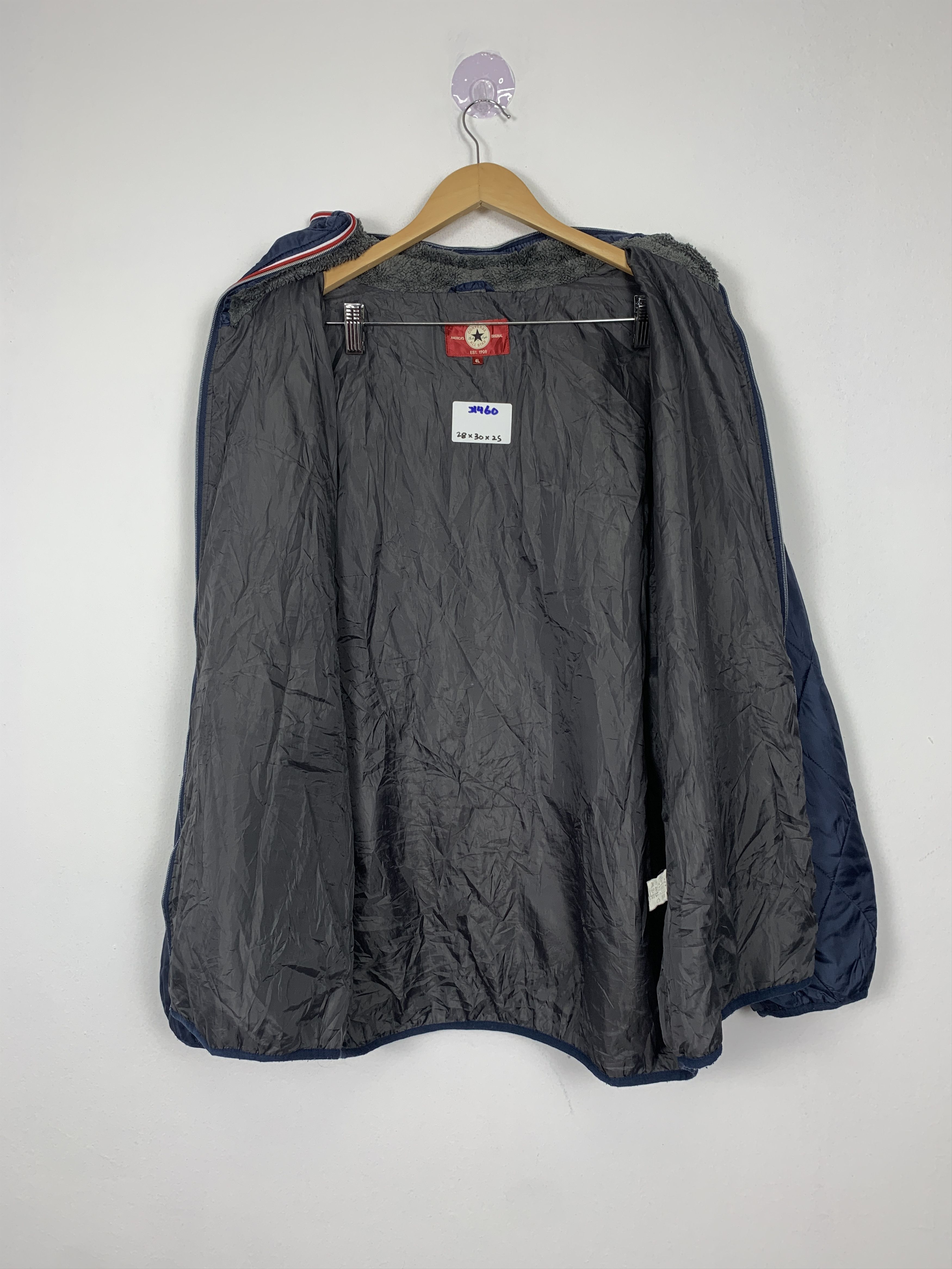 Converse Vintage CONVERSE Zip Up Quilted hoodie Jacket J1460 Size US XL / EU 56 / 4 - 9 Thumbnail