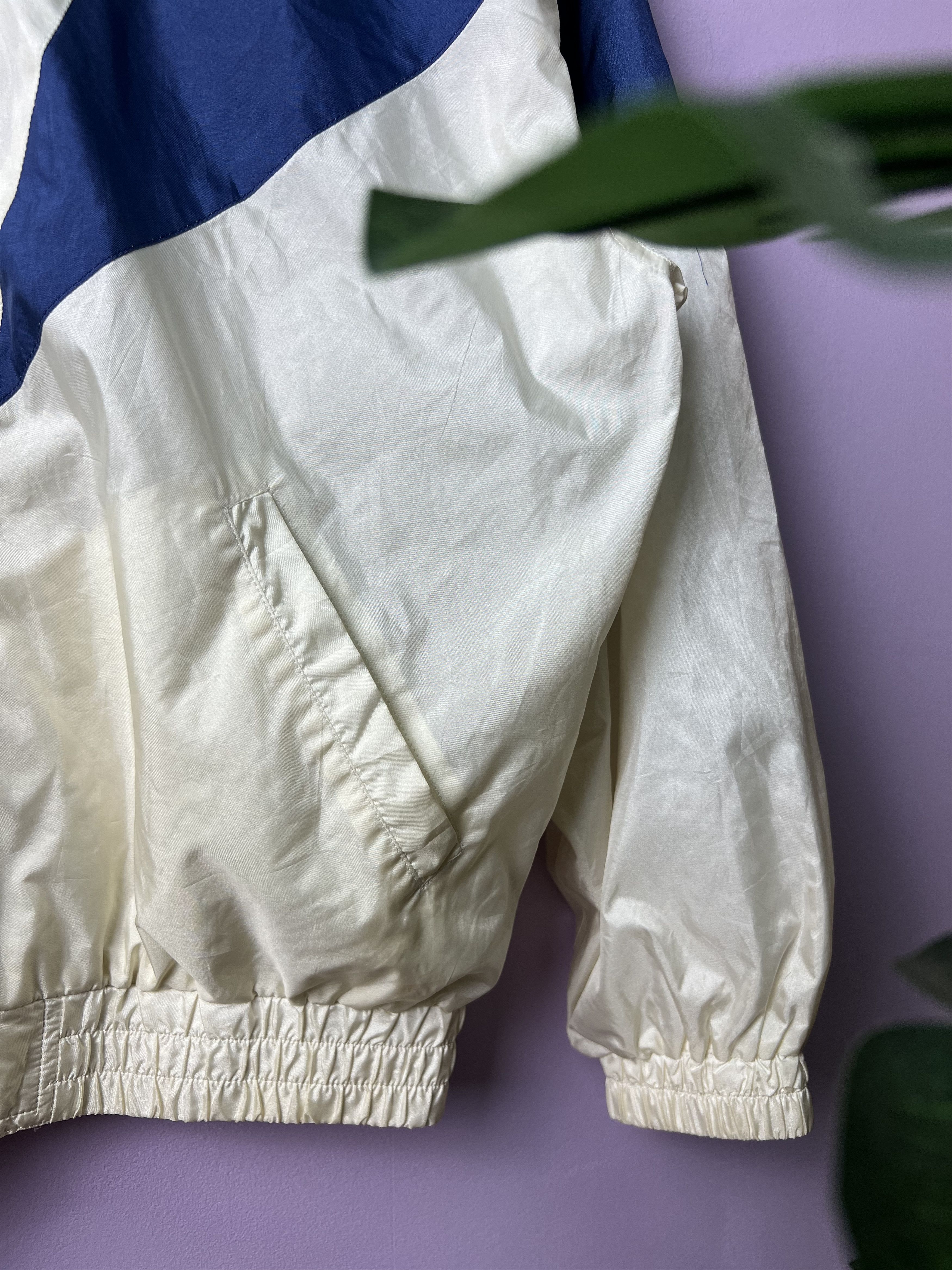 Japanese Brand 🔥Vintage Rare Yonex Windbreakers Size US L / EU 52-54 / 3 - 7 Thumbnail