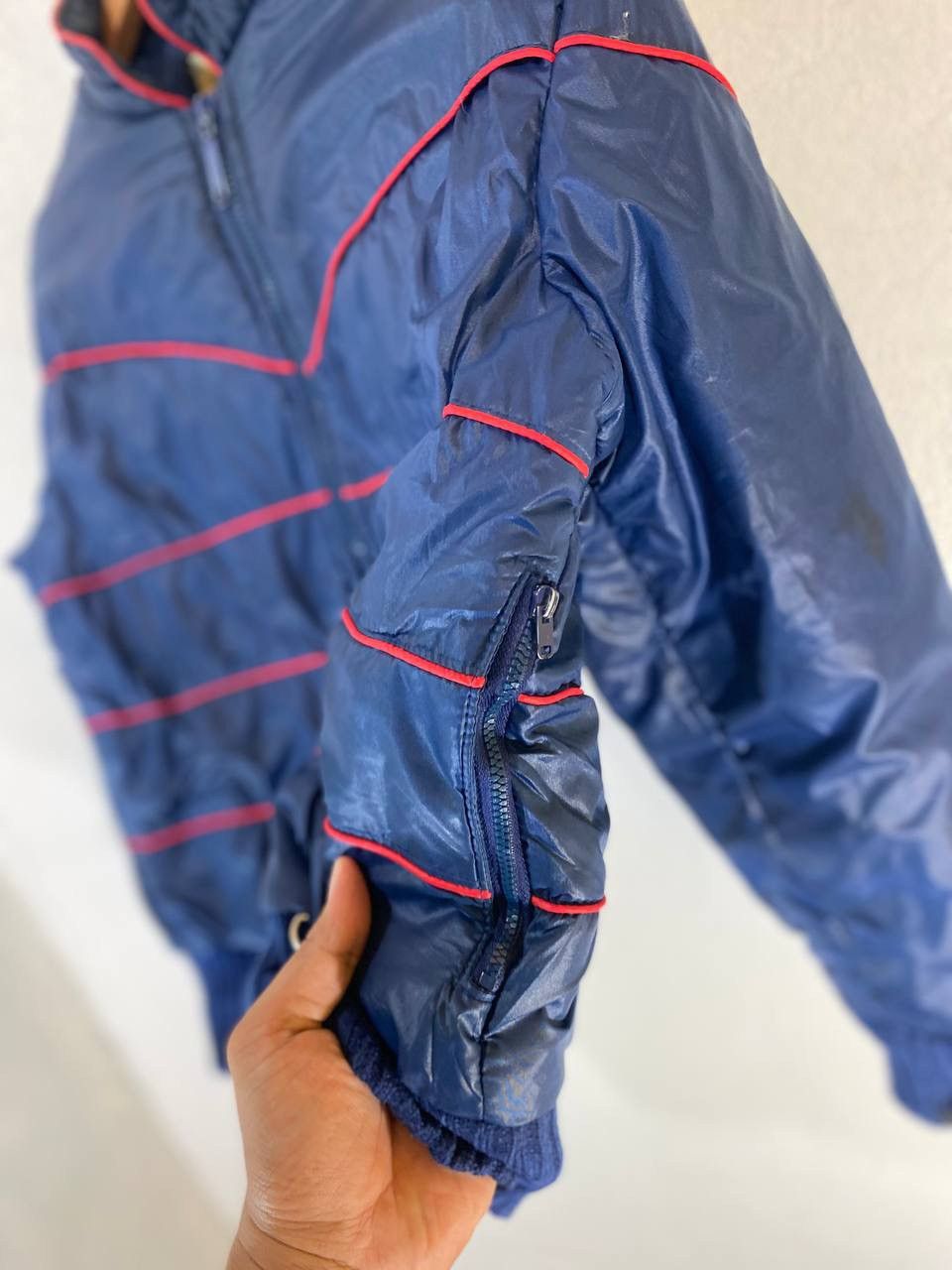 Vintage Vintage 80s Skiwear Retro Puffer Jacket Nice Design Size US M / EU 48-50 / 2 - 10 Thumbnail